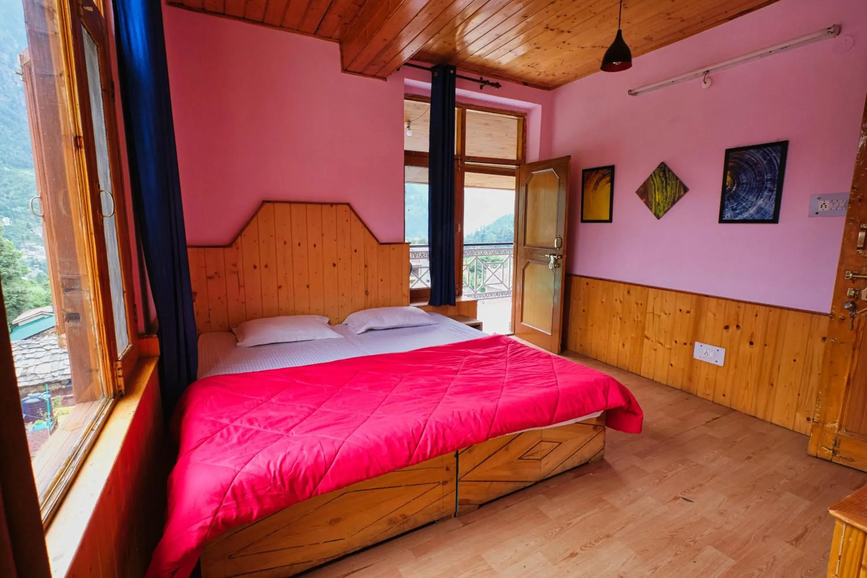 Bed in Voyageur Nest Bed in Voyageur Nest