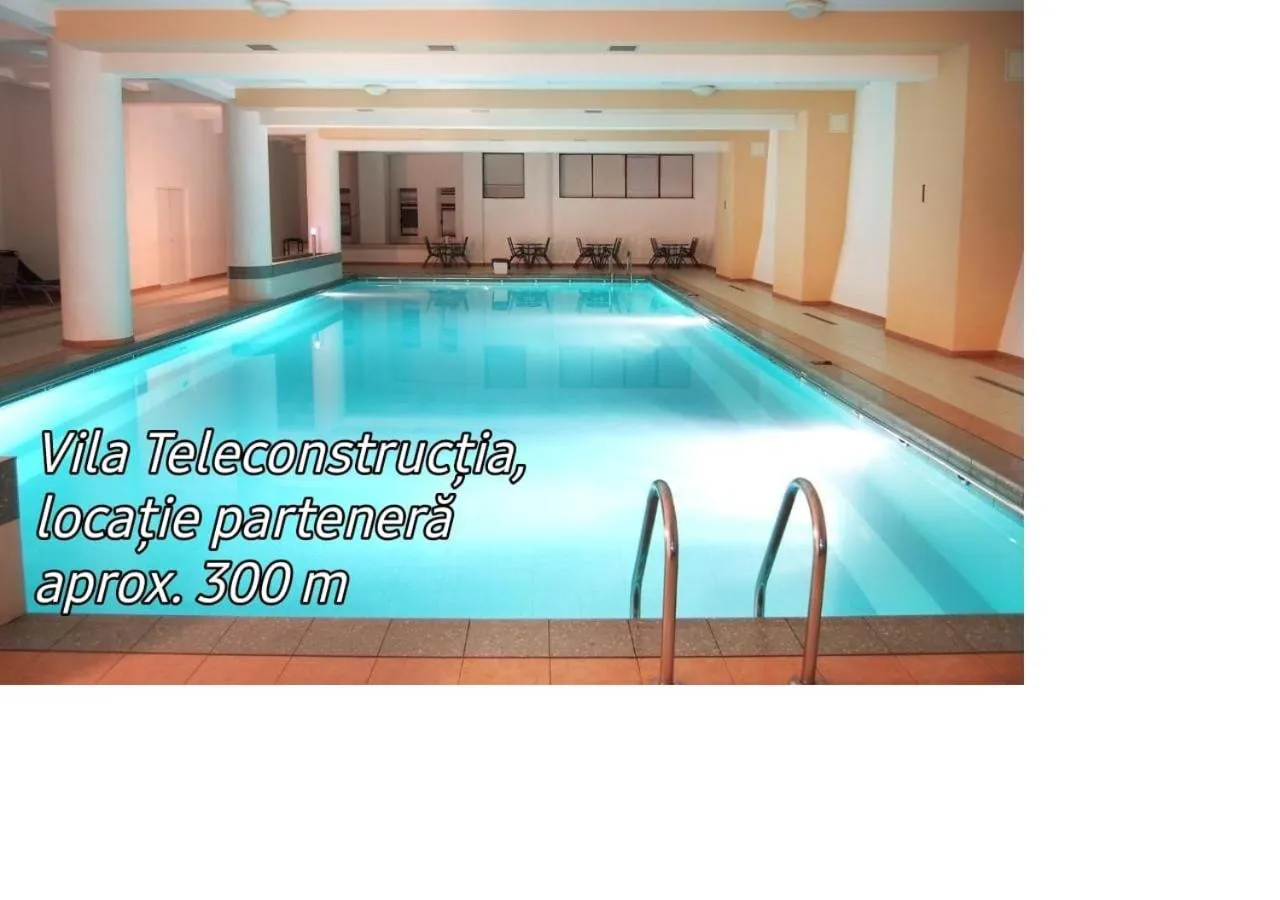 Swimming pool in COMPLEX PANORAMIC