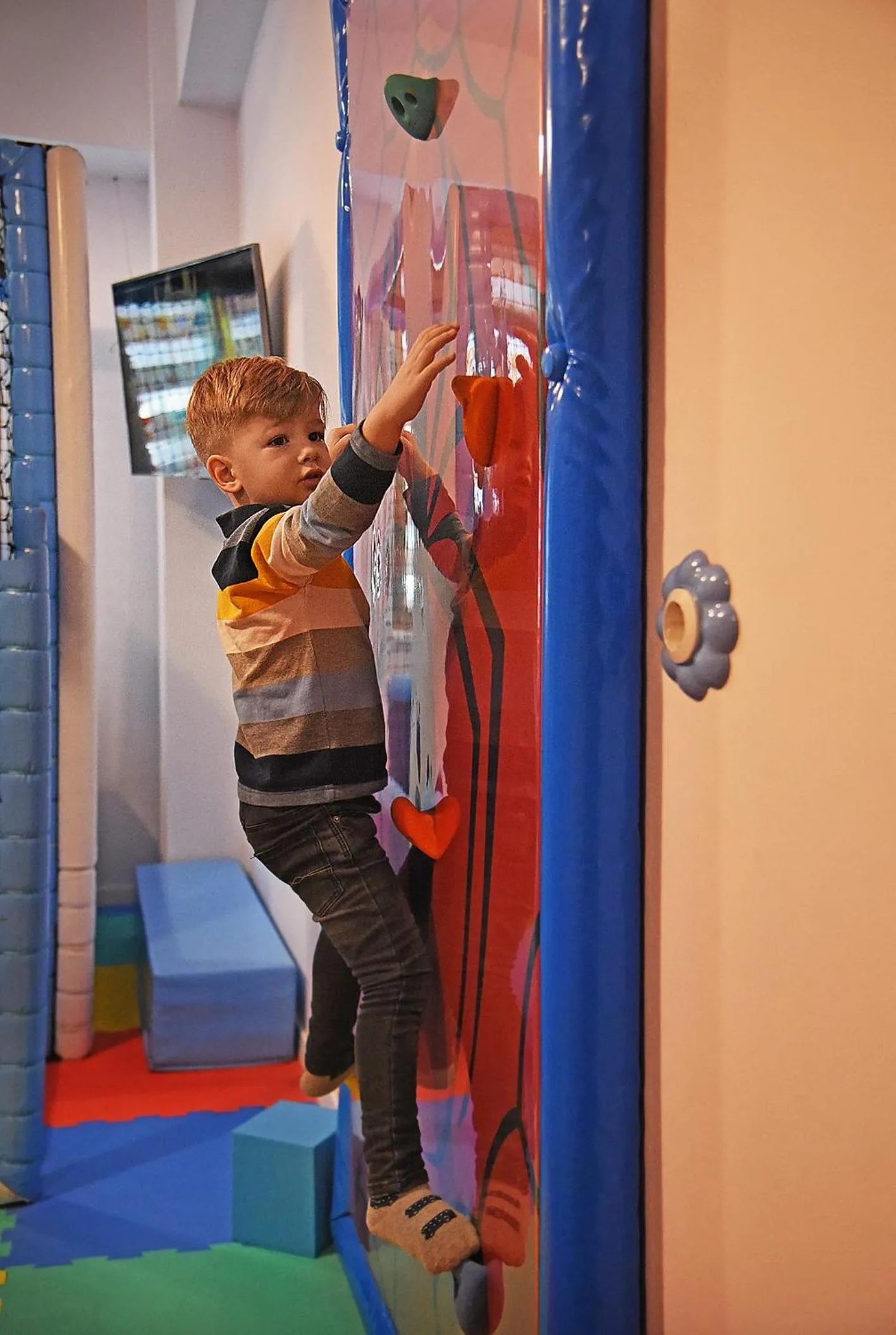 Game Room in COMPLEX PANORAMIC