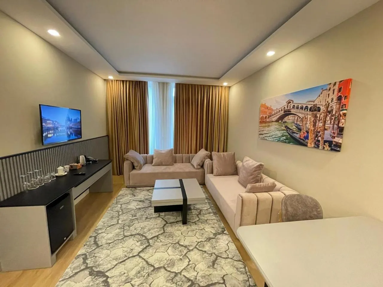 TV and multimedia, Bed in Royal East Resort