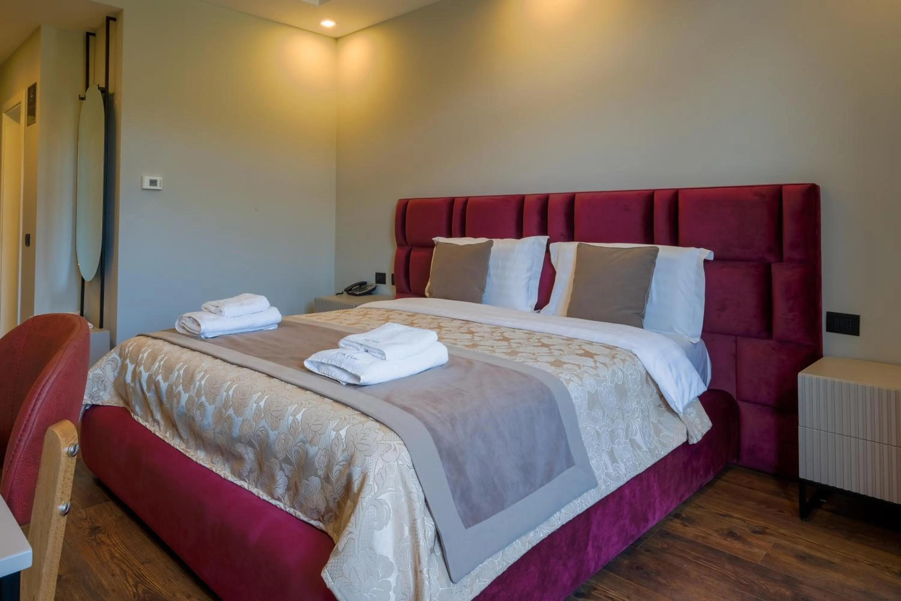 Bedroom, Bed in Royal East Resort