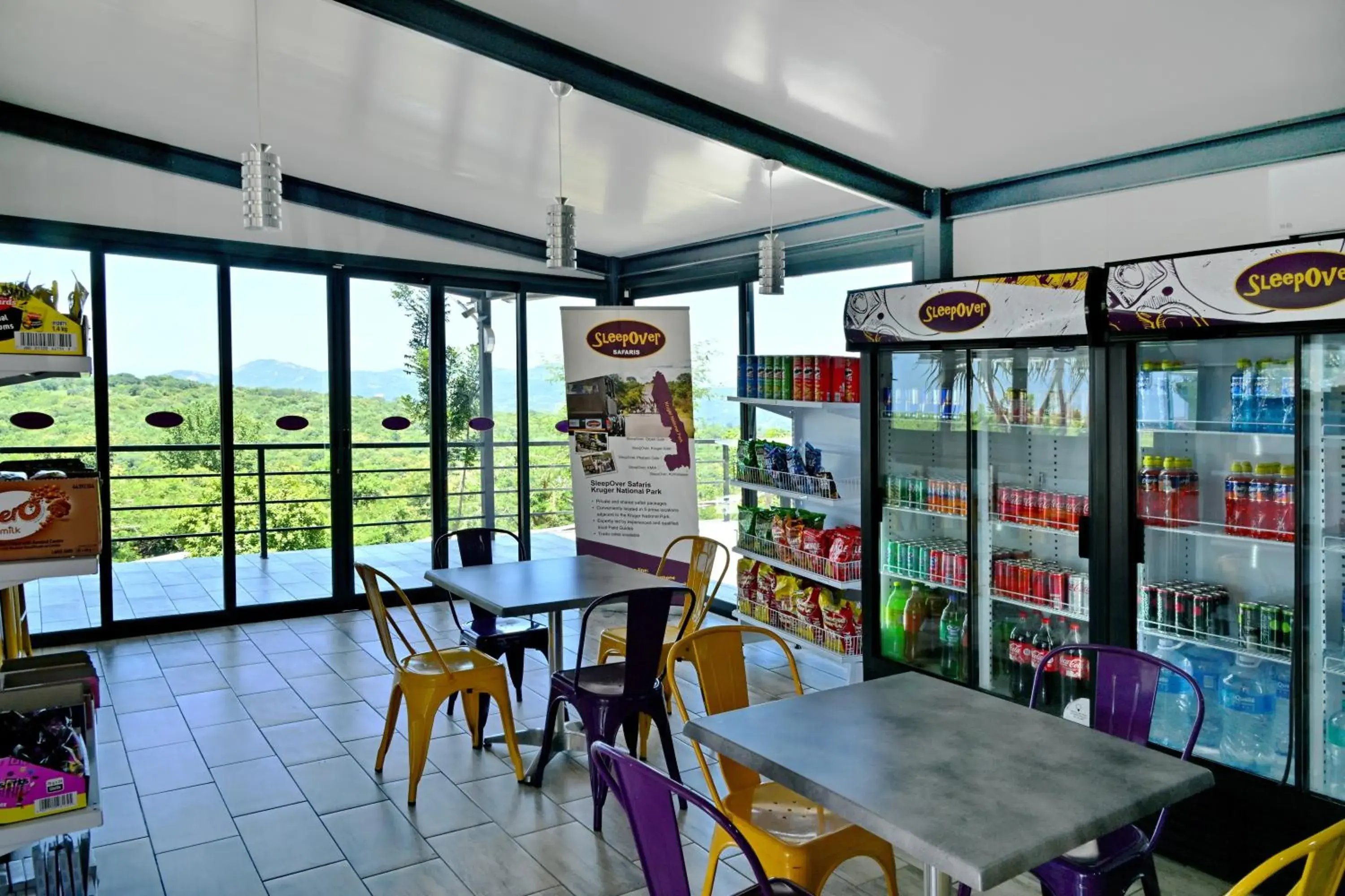 Food and drinks in SleepOver KMIA Food and drinks in SleepOver KMIA