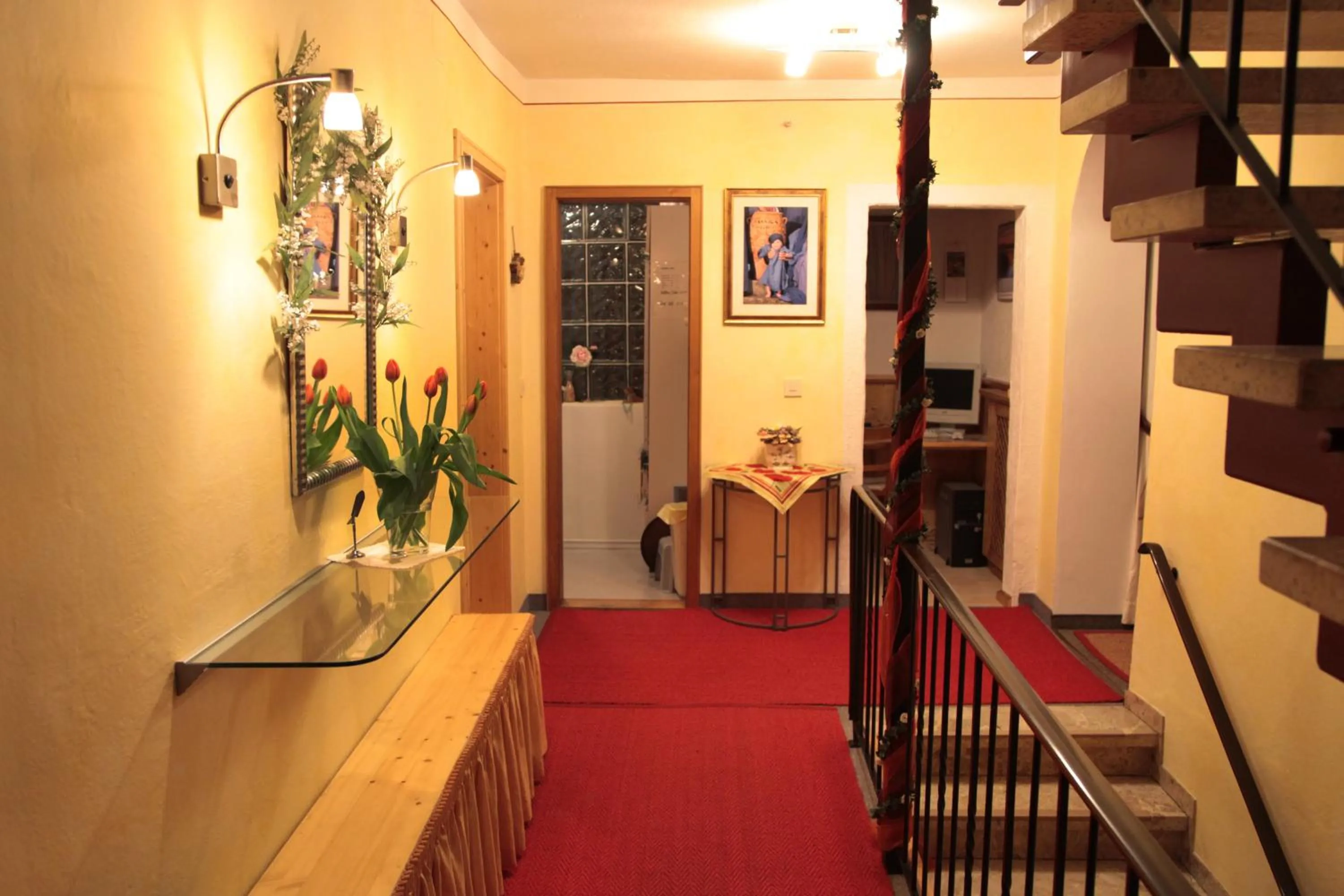 Lobby or reception in Gaestehaus Richter