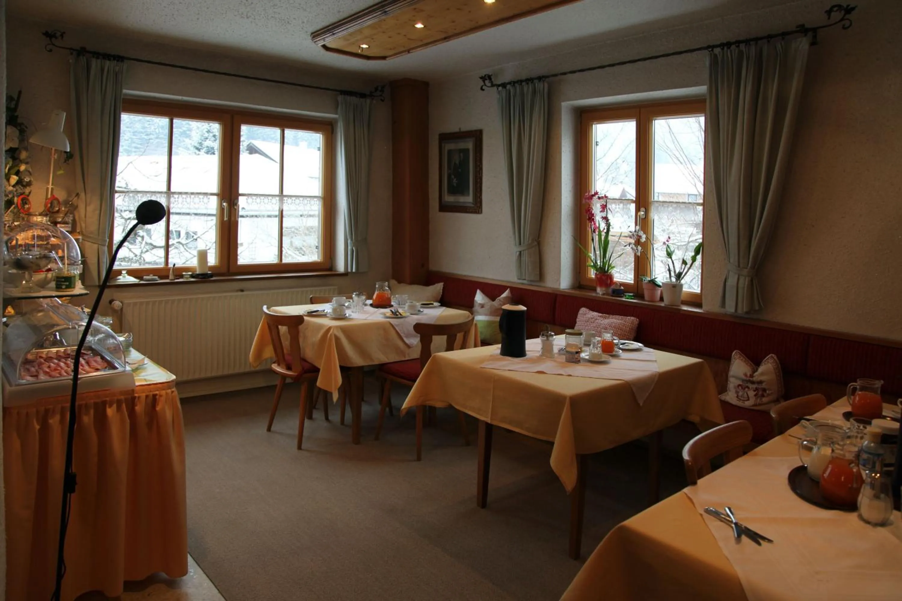 Restaurant/places to eat in Gaestehaus Richter