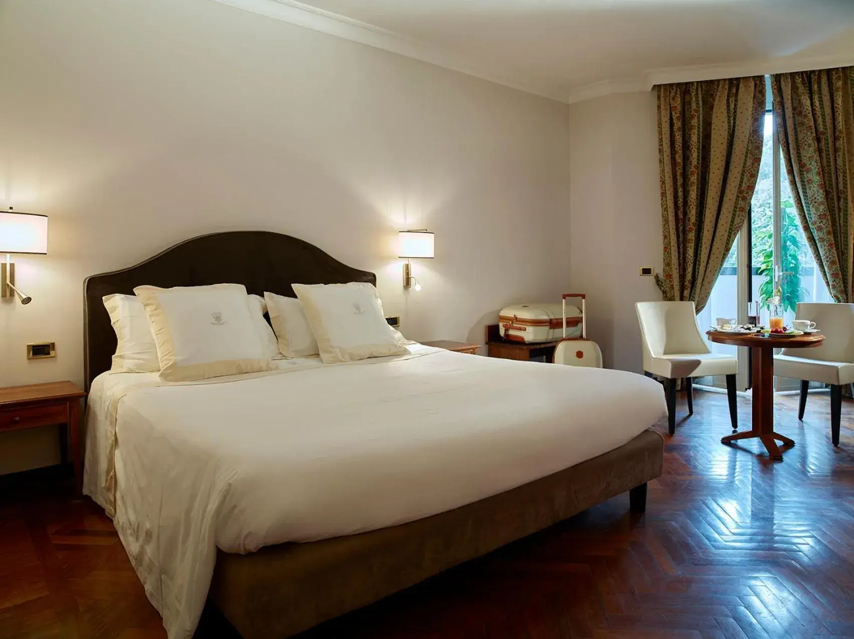 Prestige Double Room - single occupancy in Hotel Niccolo' V - Terme dei Papi Prestige Double Room - single occupancy in Hotel Niccolo' V - Terme dei Papi