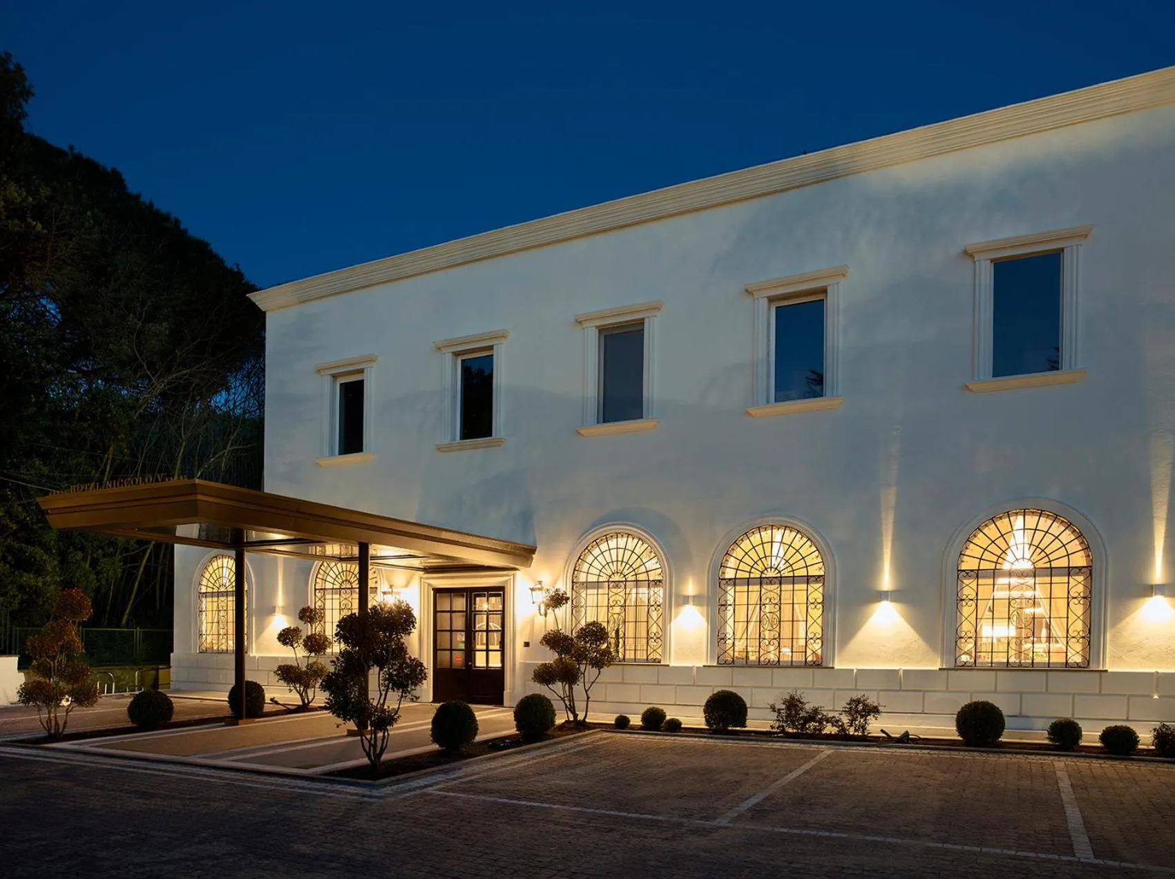 Property building in Hotel Niccolo' V - Terme dei Papi