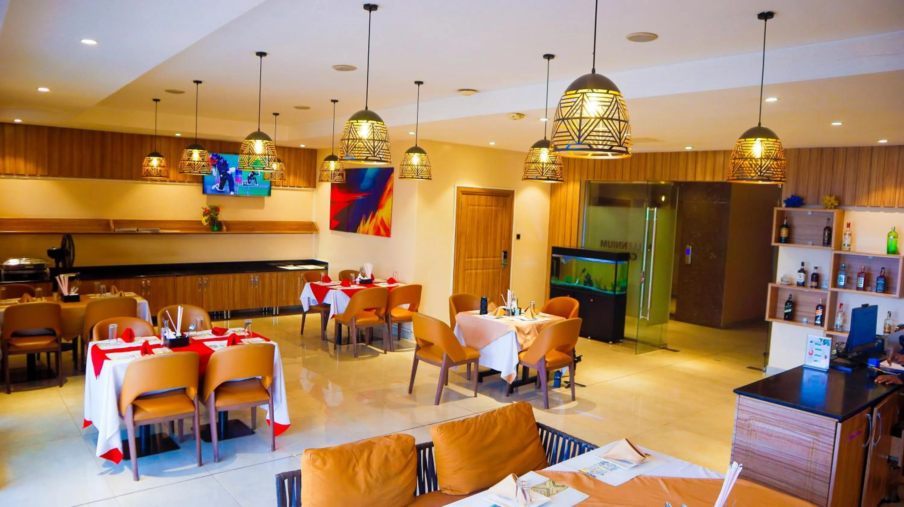 Restaurant/places to eat in Millennium Terrace Hotel