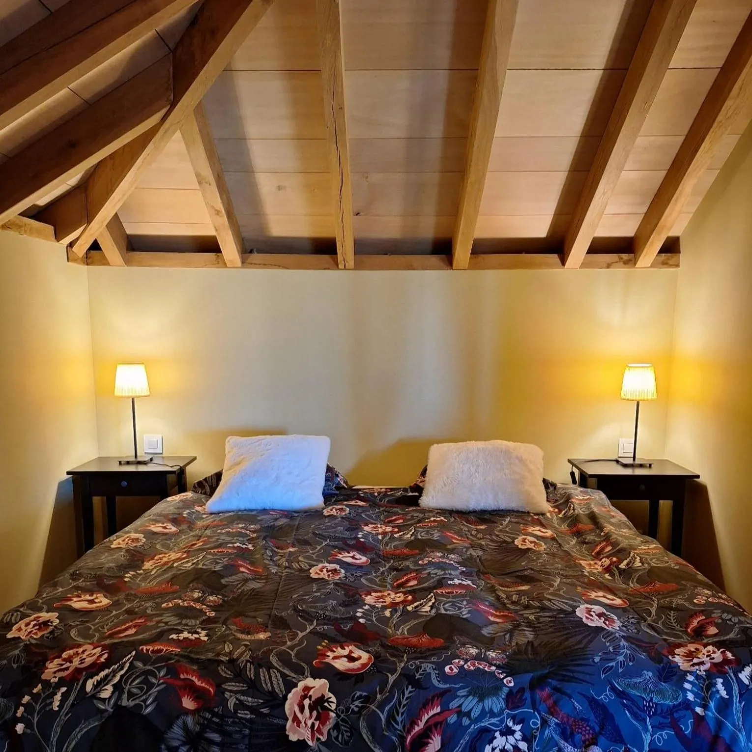 Bedroom in B&B Stefans Pottery