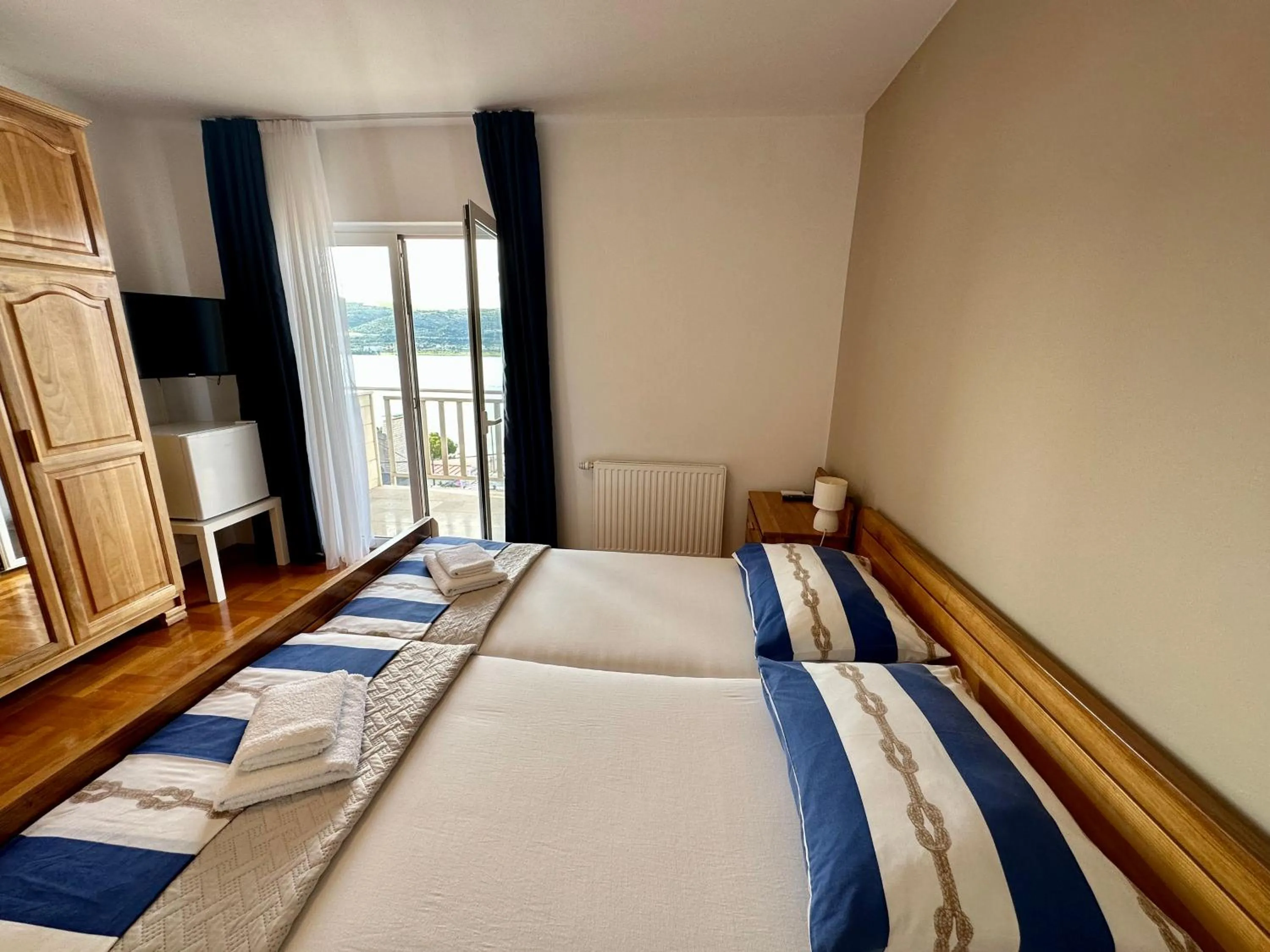 Bed in Hotel Buenavista Beach House Trogir