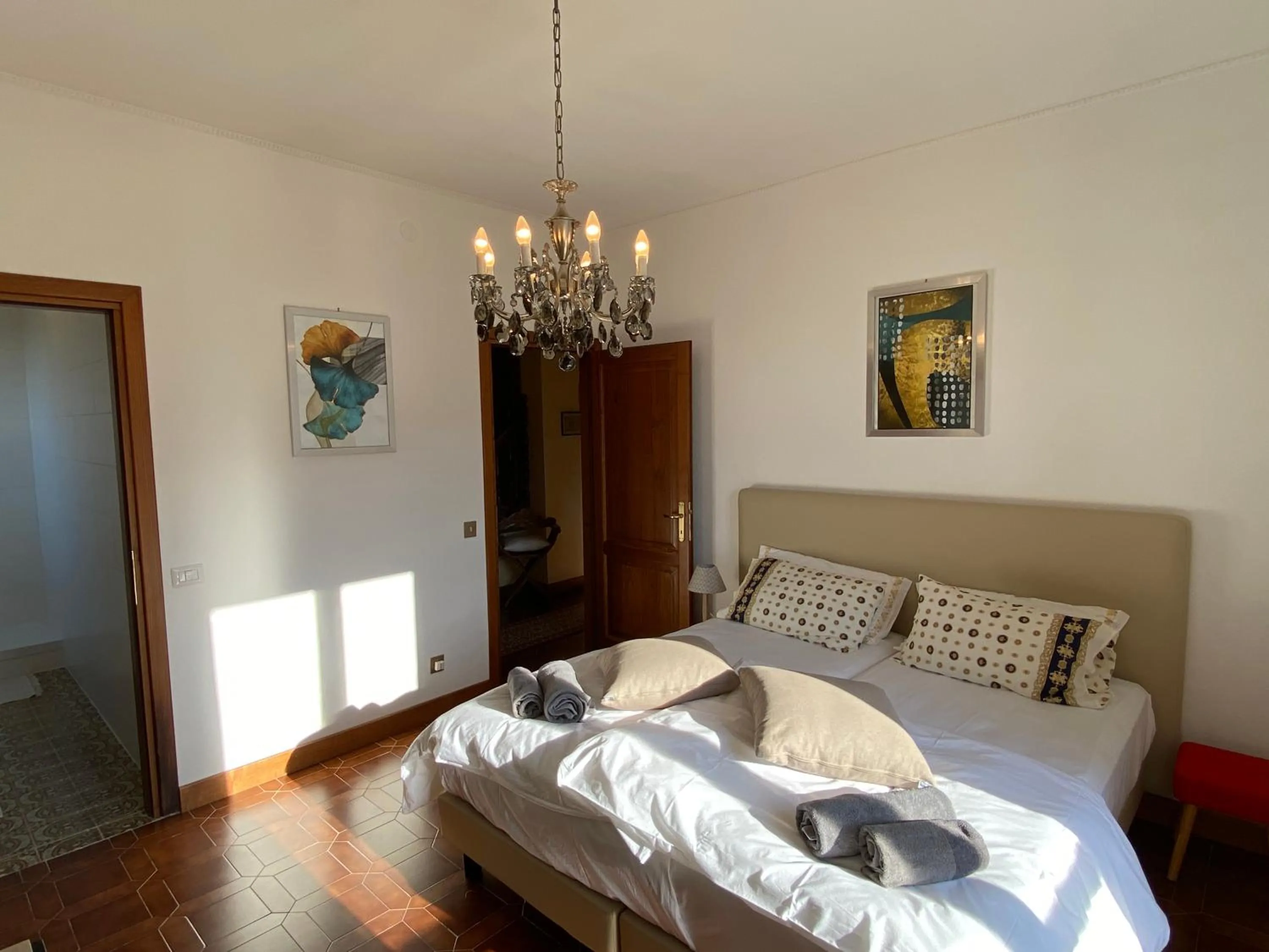 Photo of the whole room, Bed in B&B Rox e Claudia