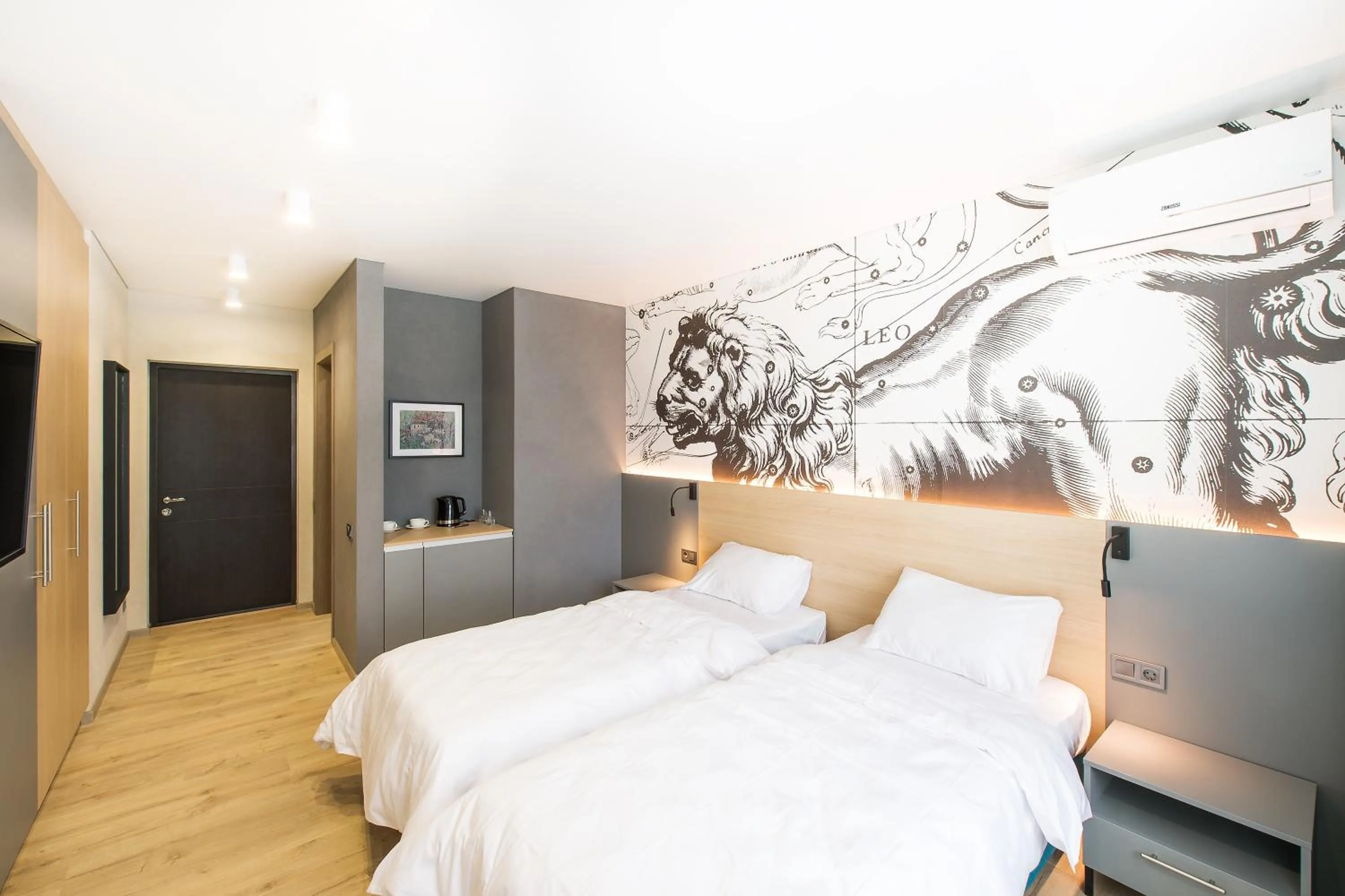 Photo of the whole room, Bed in ORION apartments