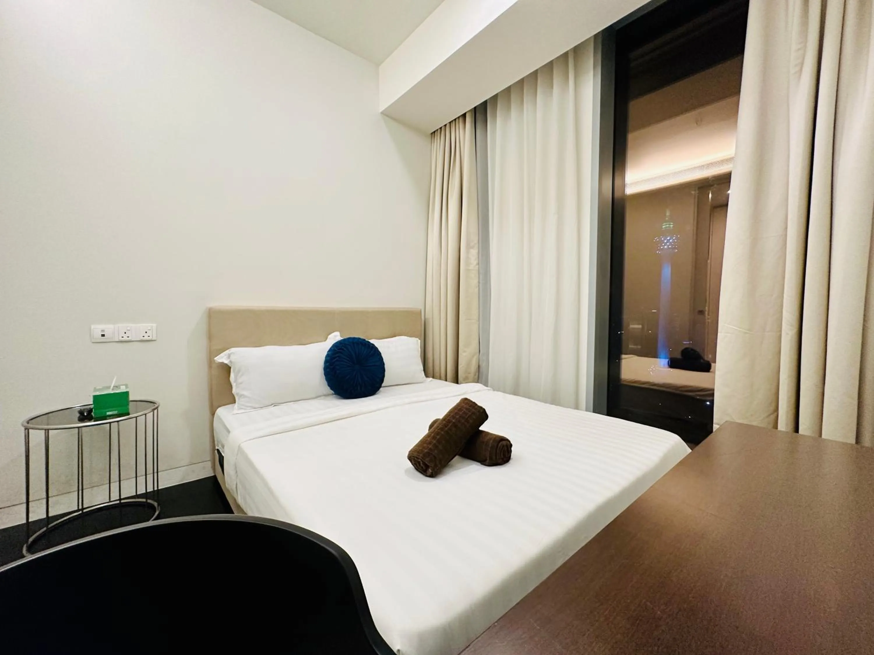 Bed in Tropicana The Residence By Klcc