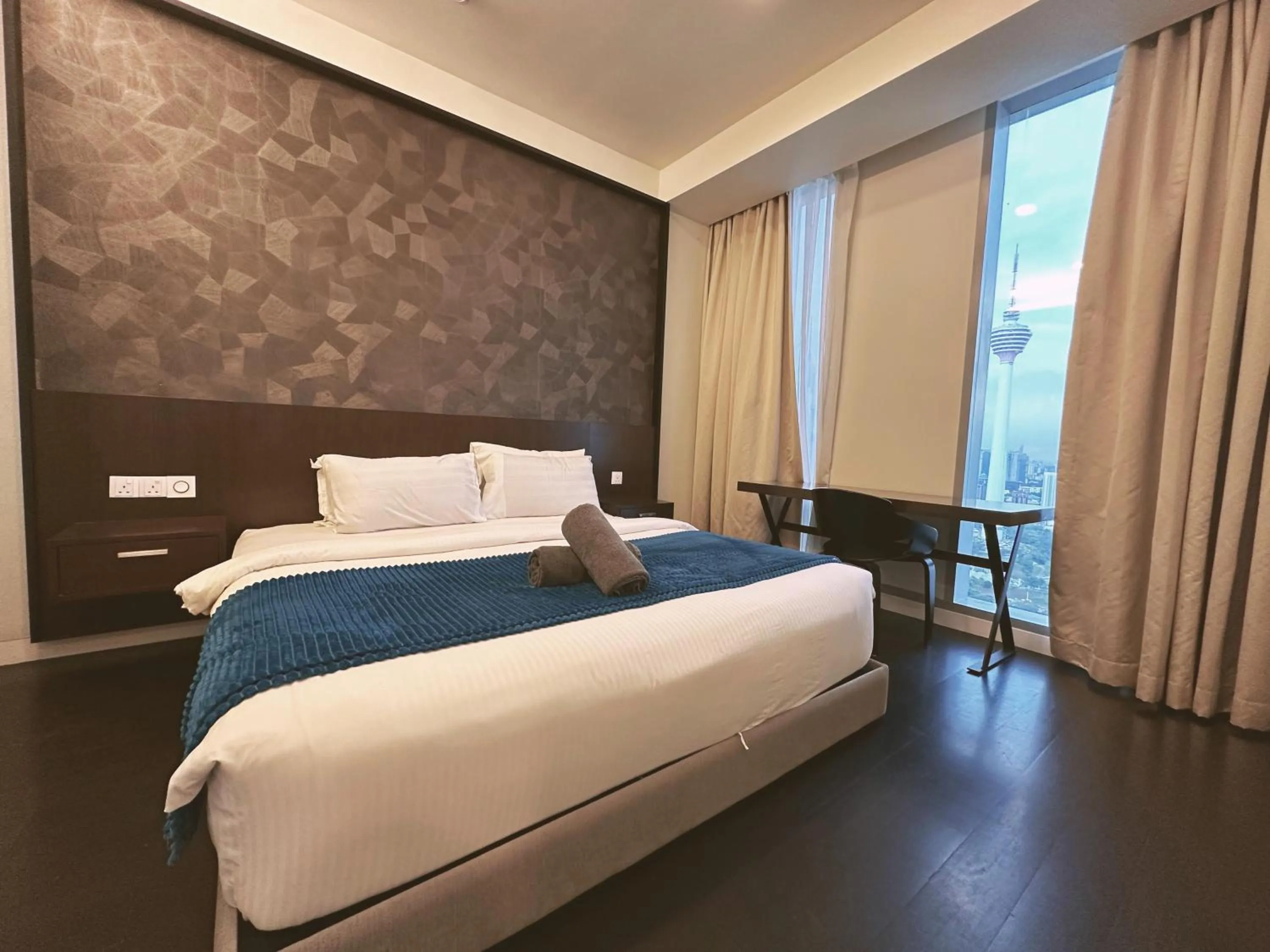 Bed in Tropicana The Residence By Klcc