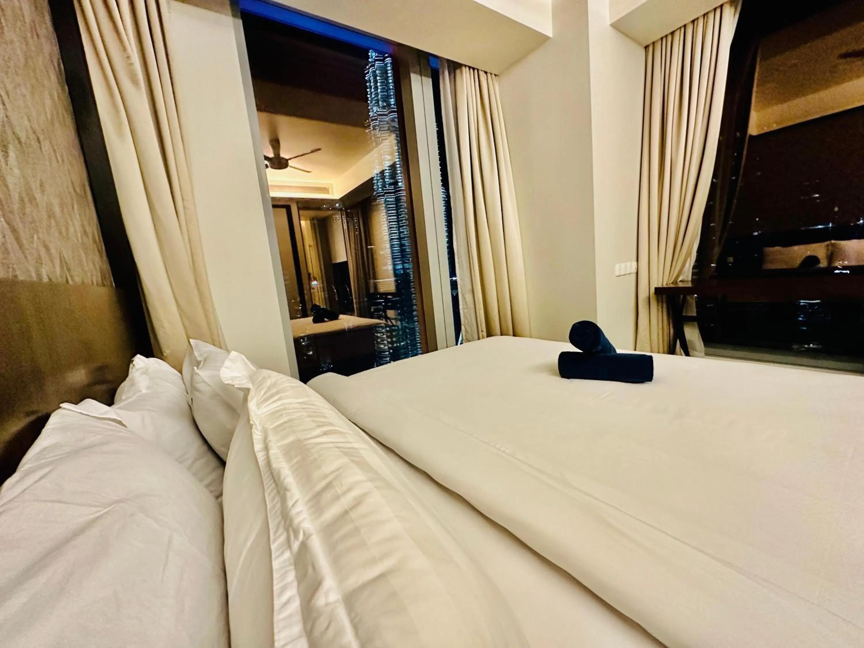 Bed in Tropicana The Residence By Klcc