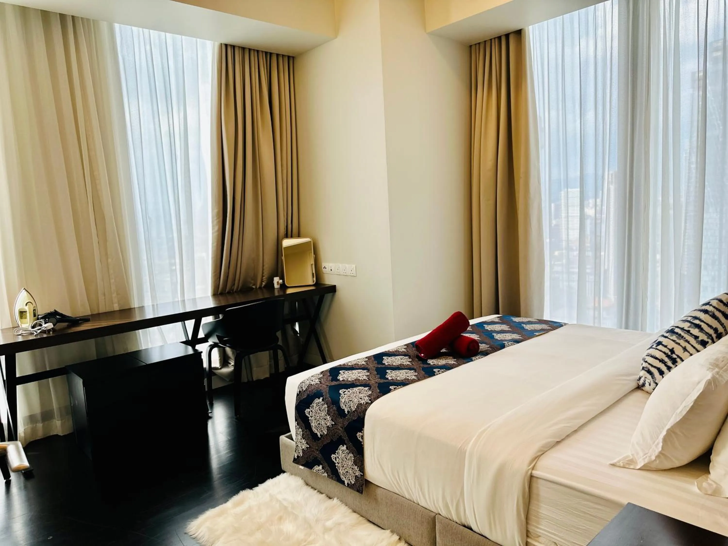 Bed in Tropicana The Residence By Klcc