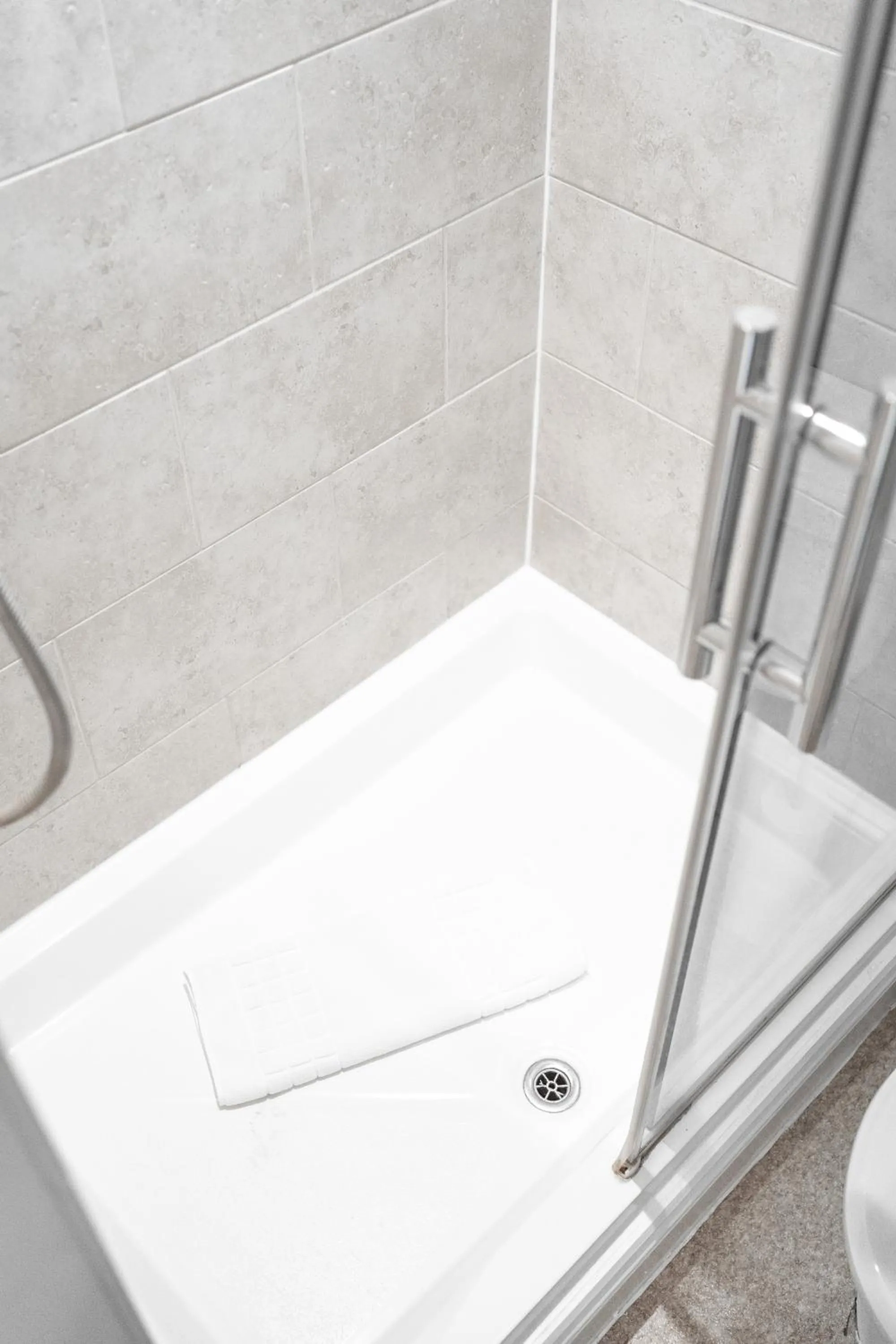 Shower in Saltwater Guest House