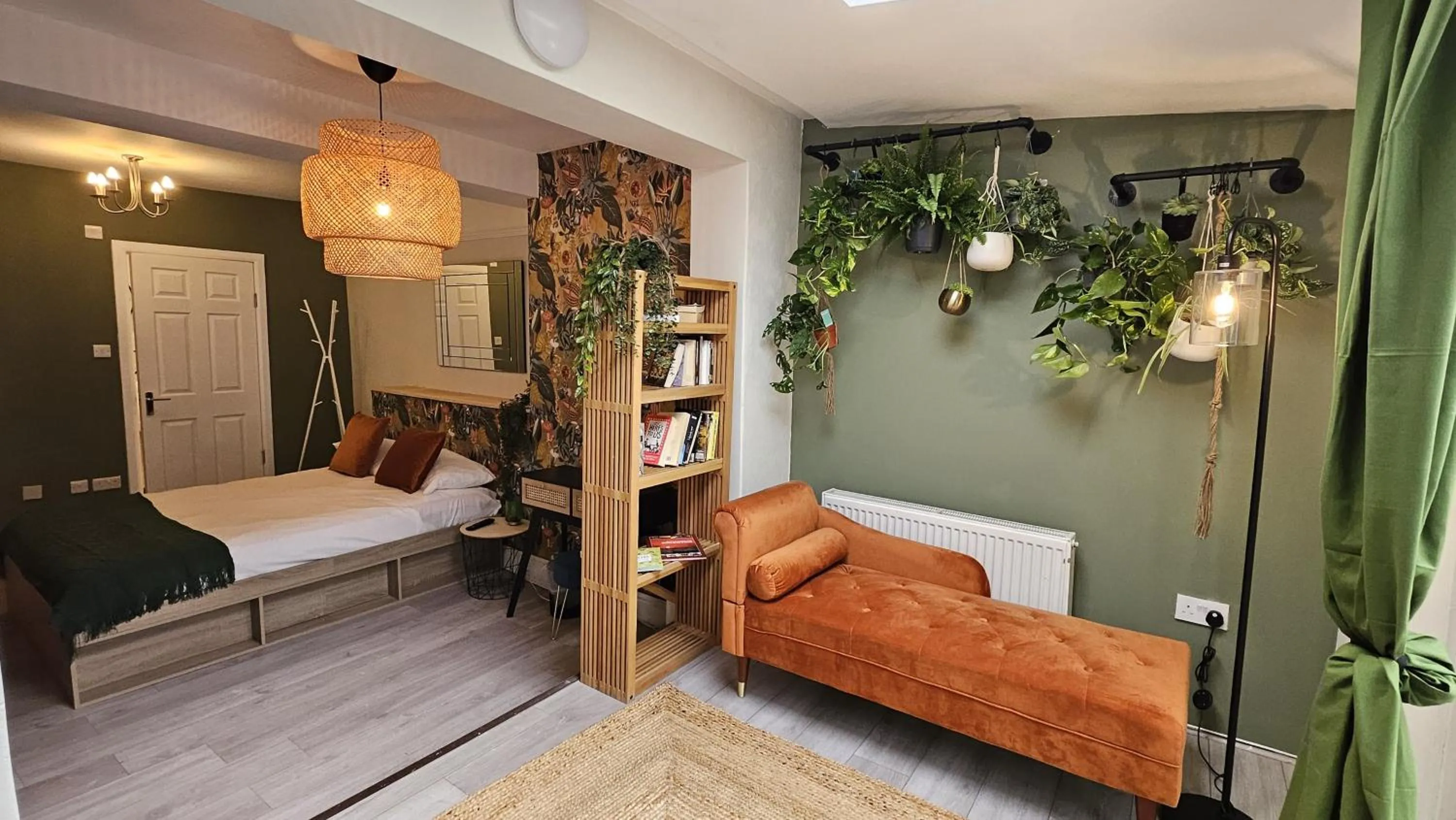 Bed in Saltwater Guest House