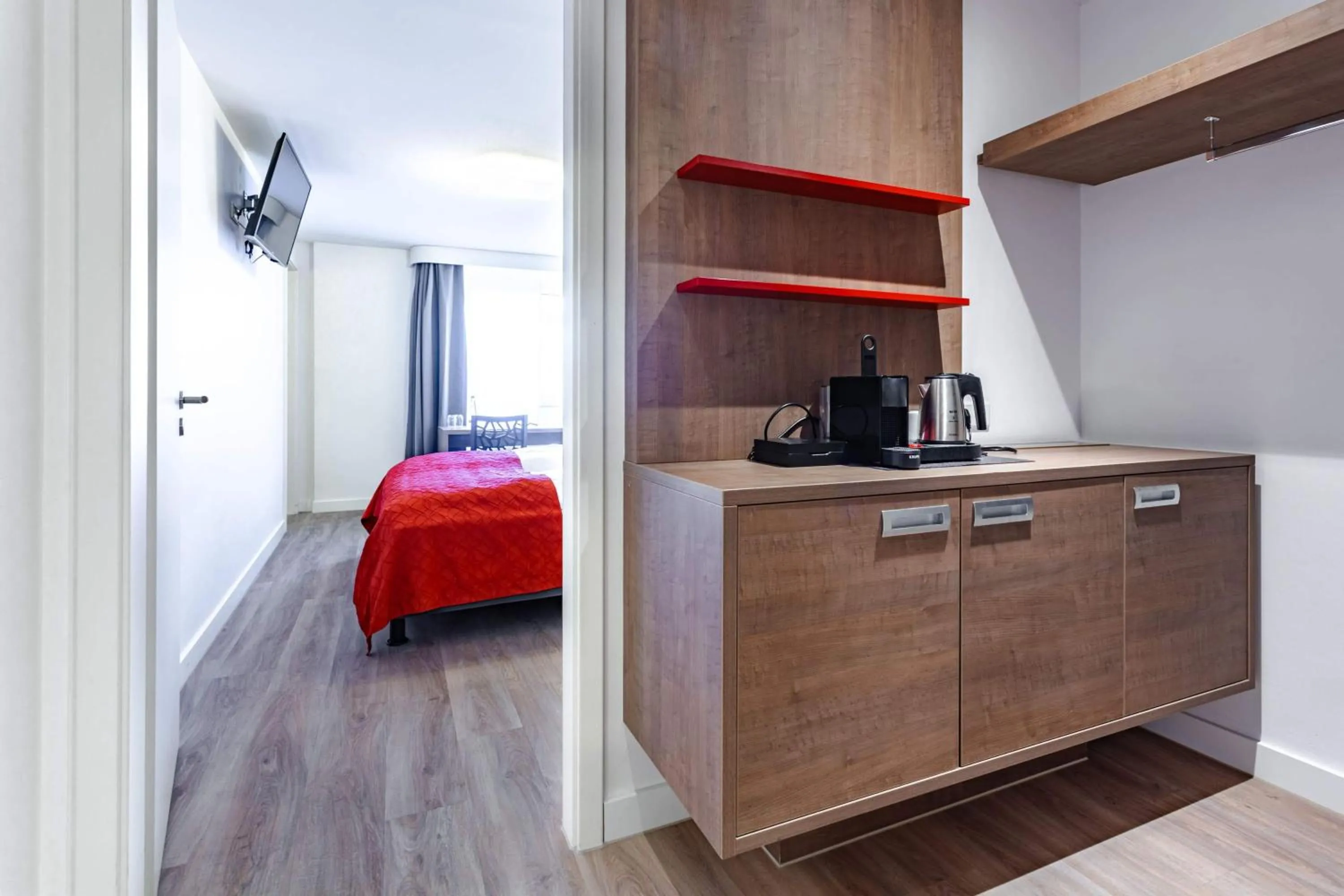 Photo of the whole room, Bed in Art & Business Hotel