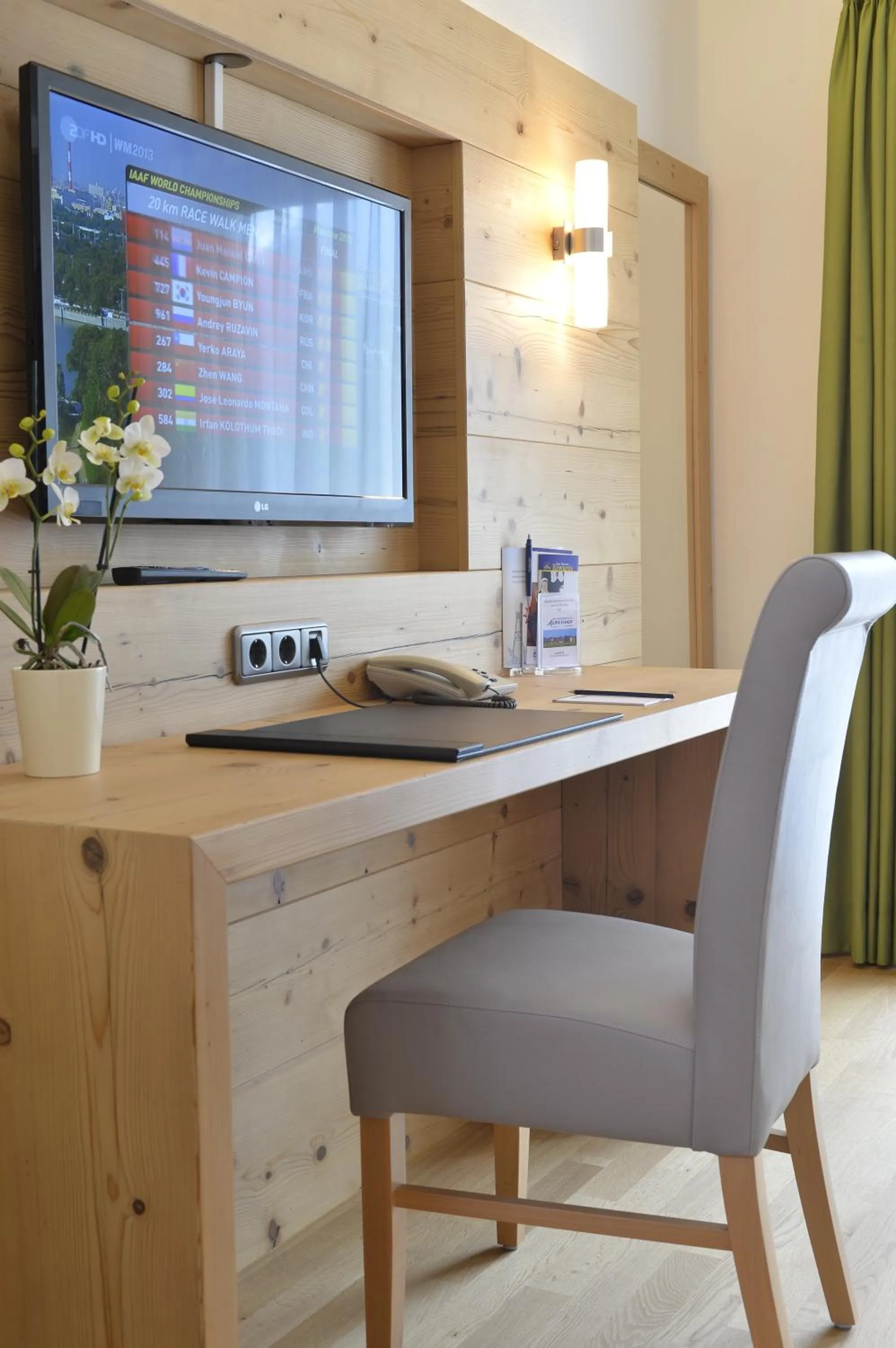 TV and multimedia in Alpenhof Oberstdorf Hotel & SPA, Signature Collection by BW