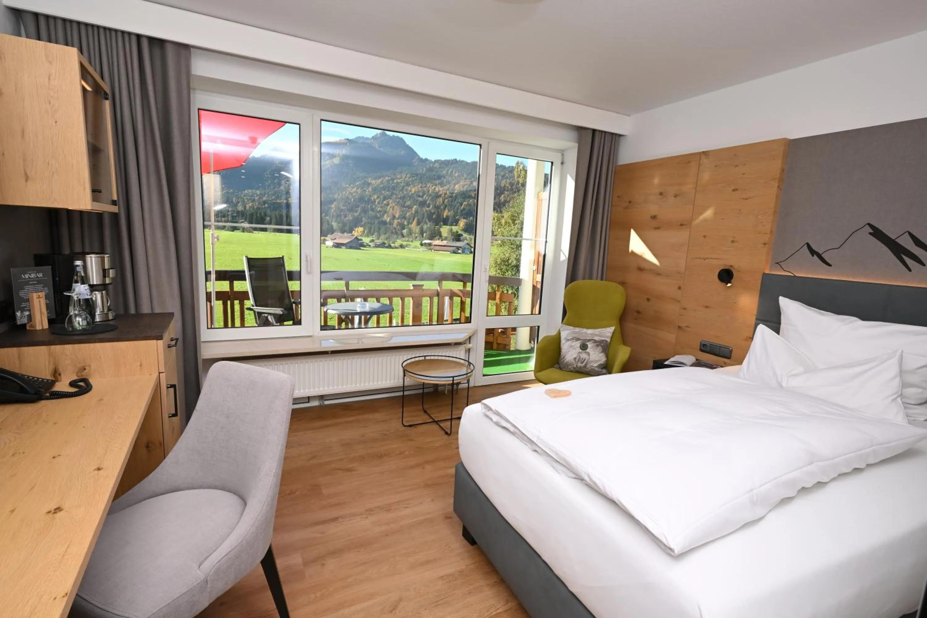 Bed in Alpenhof Oberstdorf Hotel & SPA, Signature Collection by BW