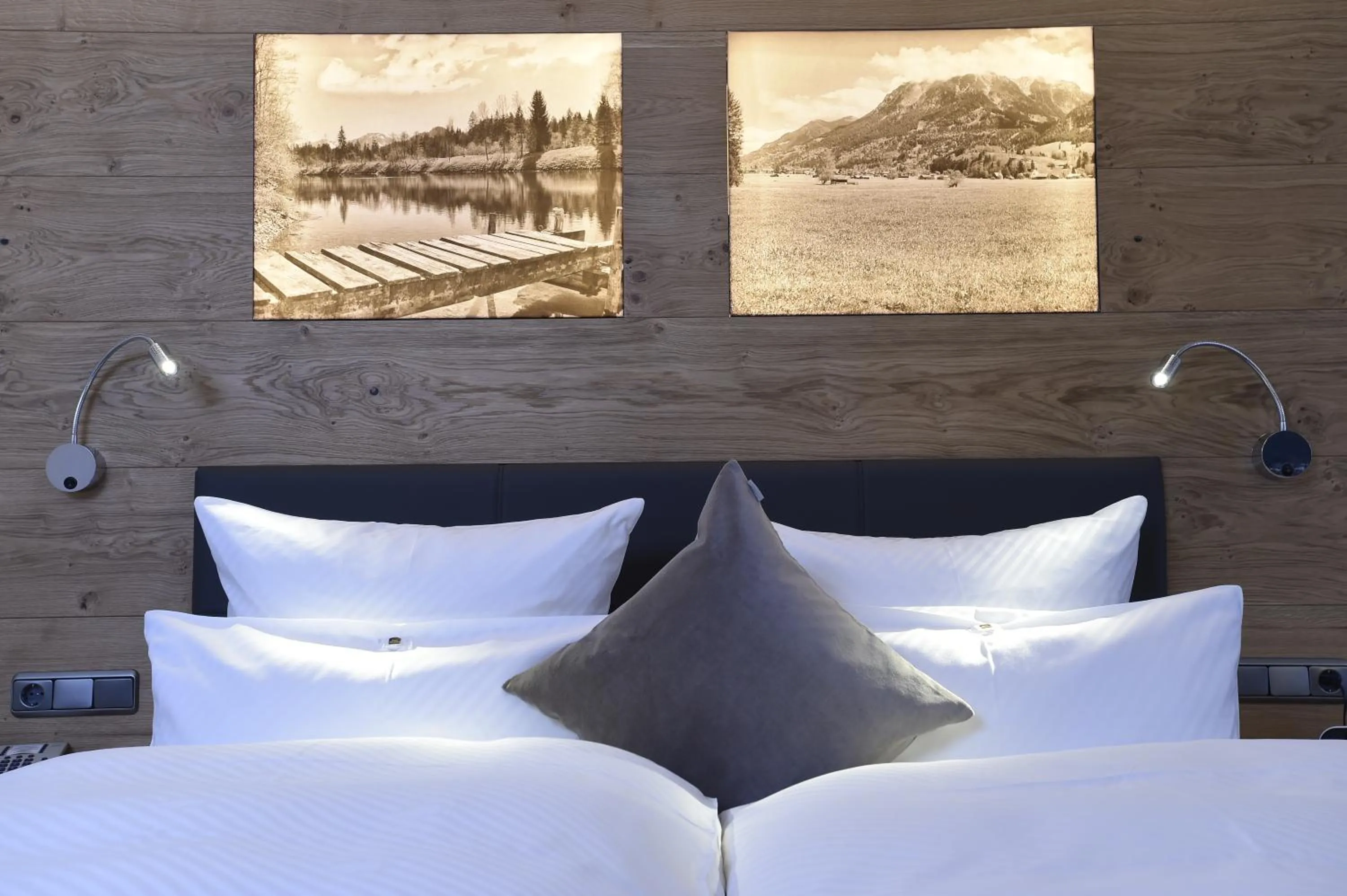 Bed in Alpenhof Oberstdorf Hotel & SPA, Signature Collection by BW