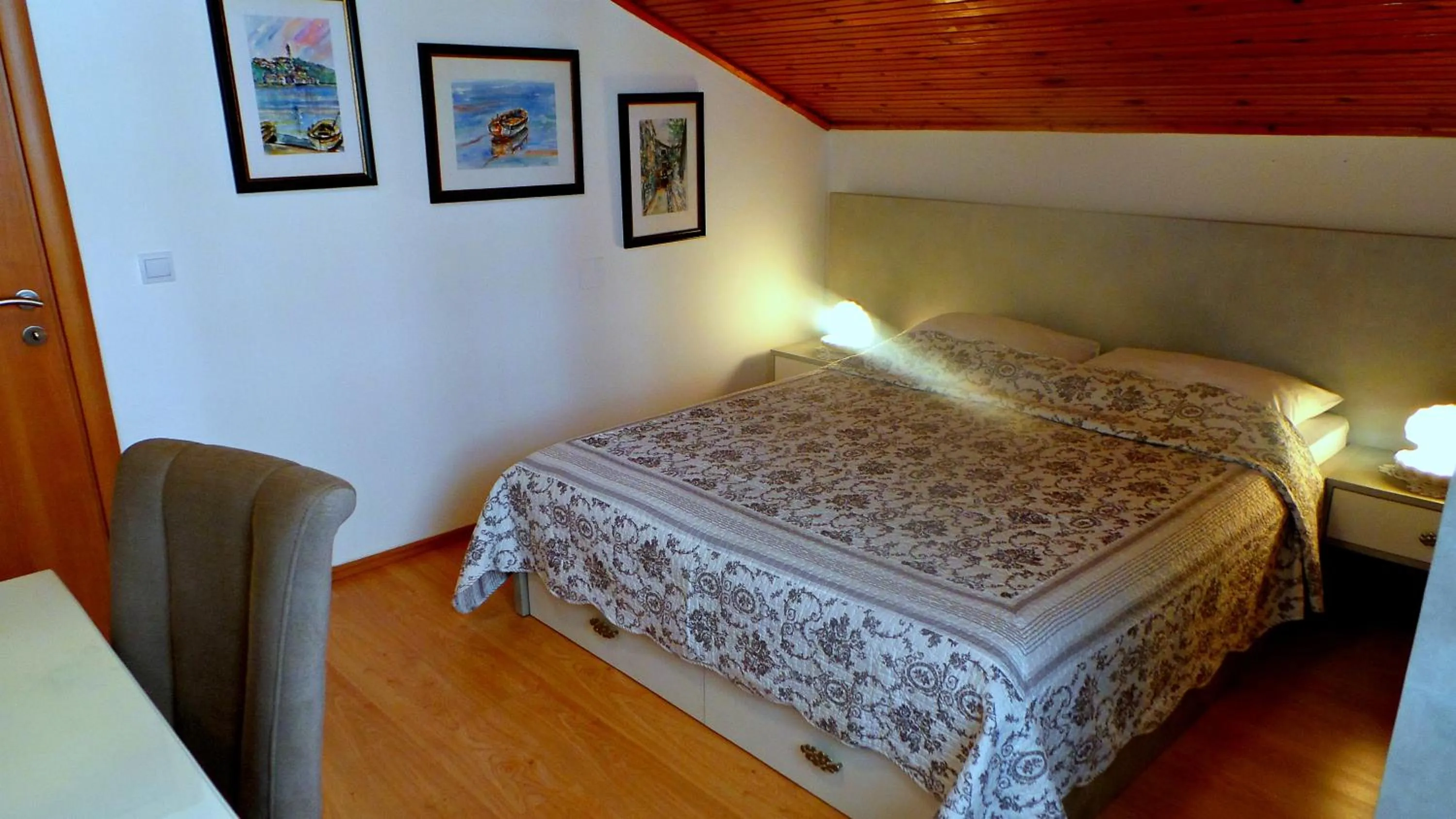 Bedroom, Bed in El Mar Apartments