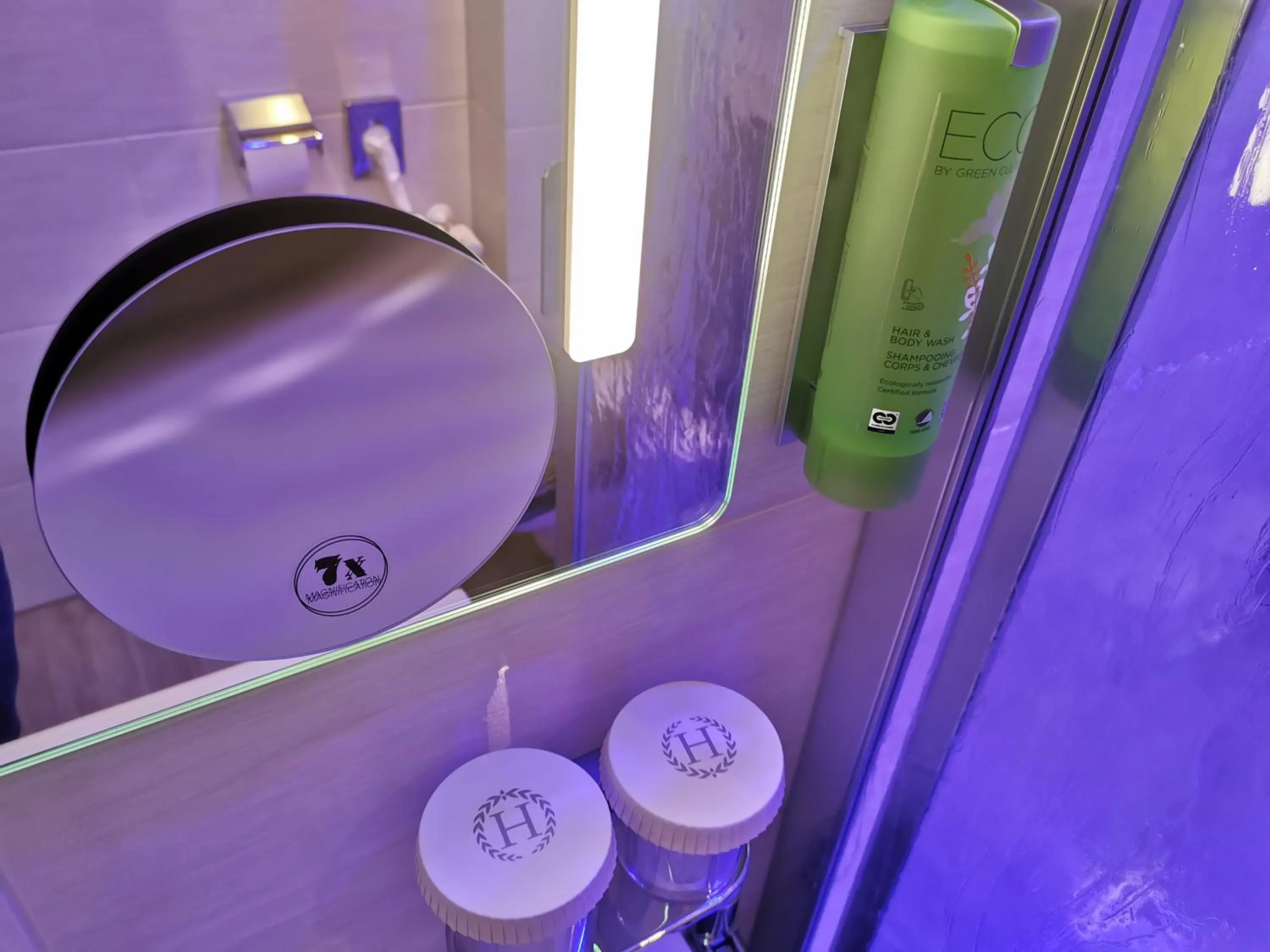 Bathroom in Hotelpension Oberauer Wagrain