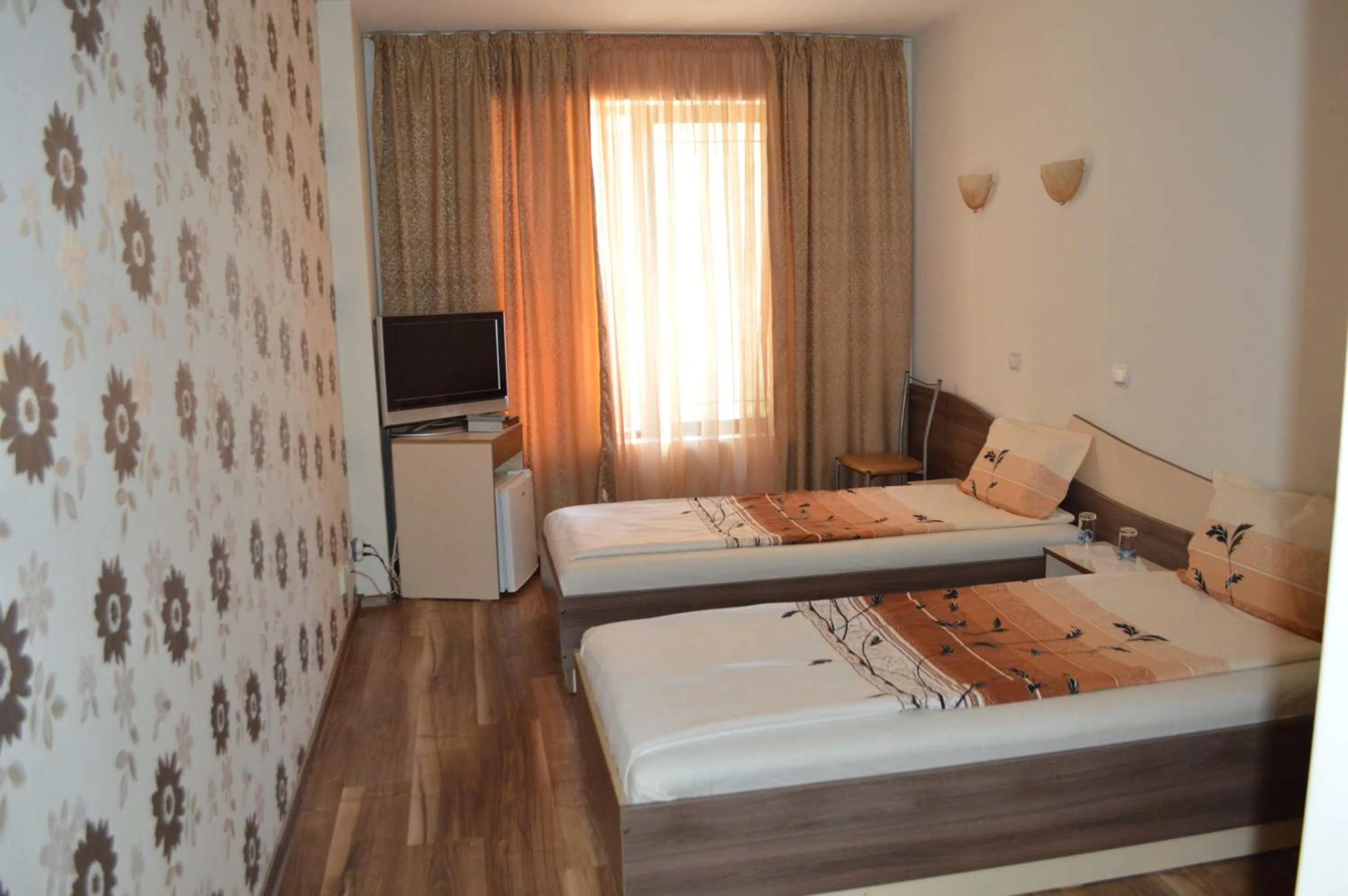 Photo of the whole room in Eos Hotel