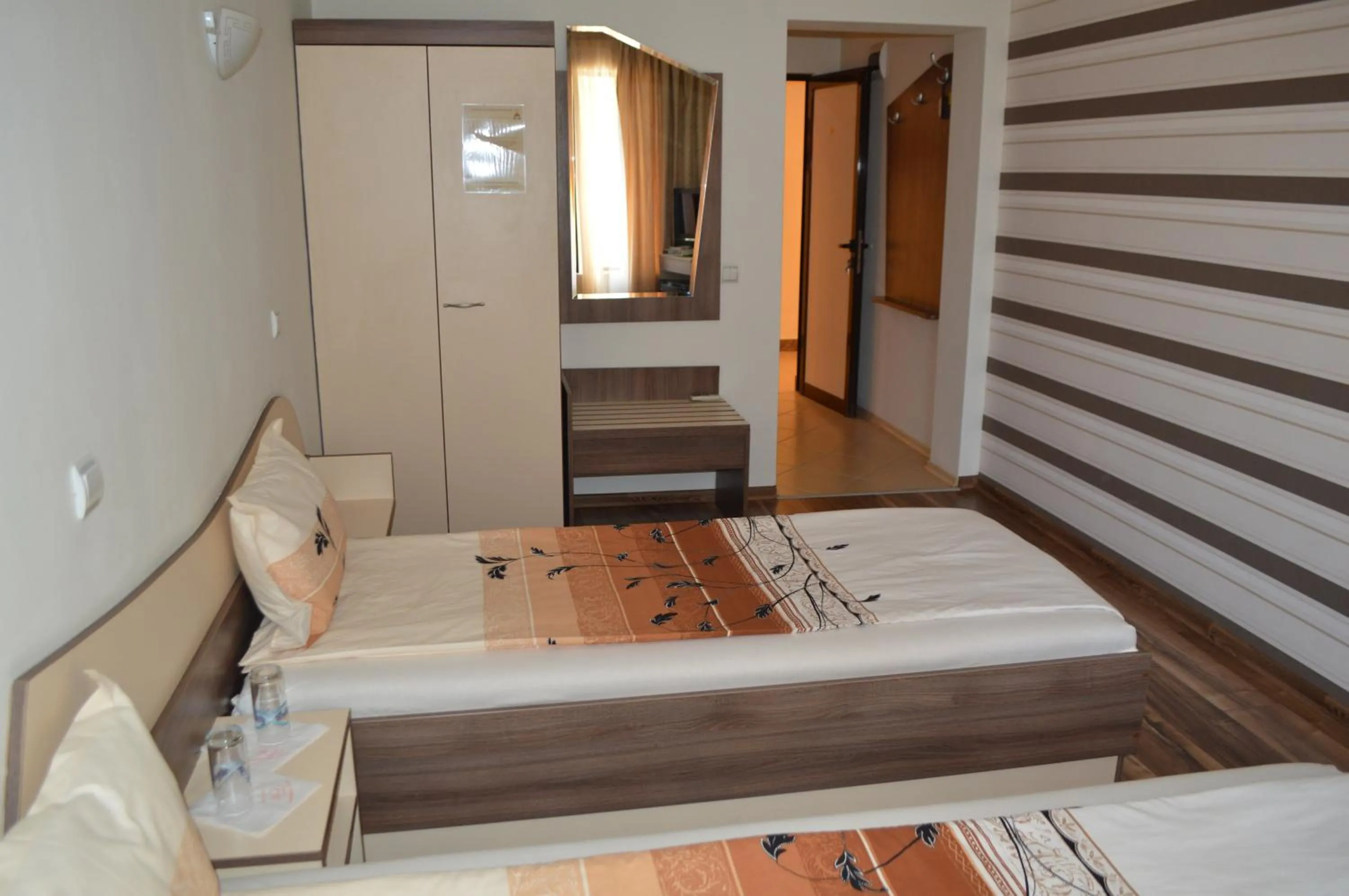 Photo of the whole room in Eos Hotel