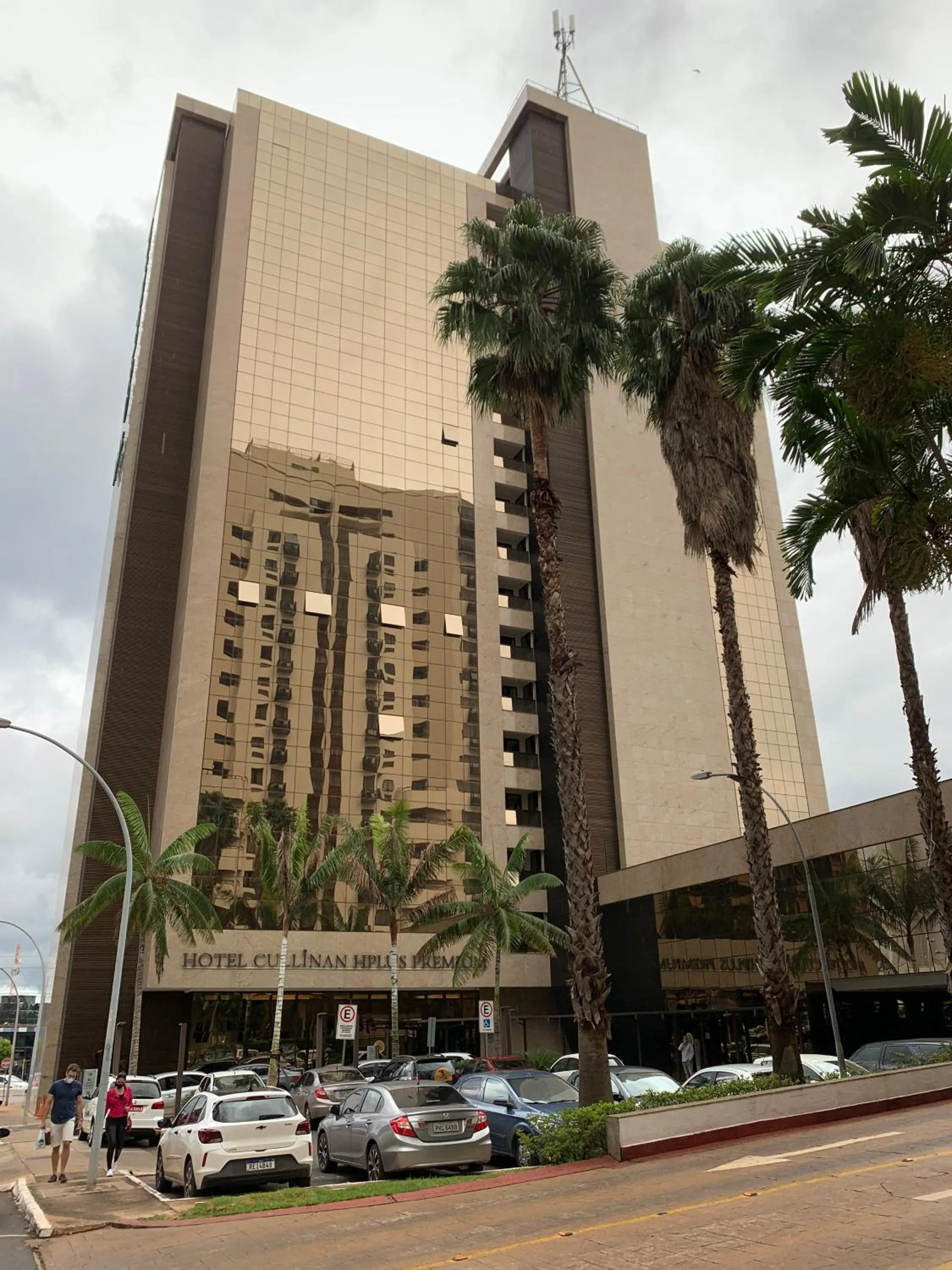 Localização incrível vista ótima equipado e novo