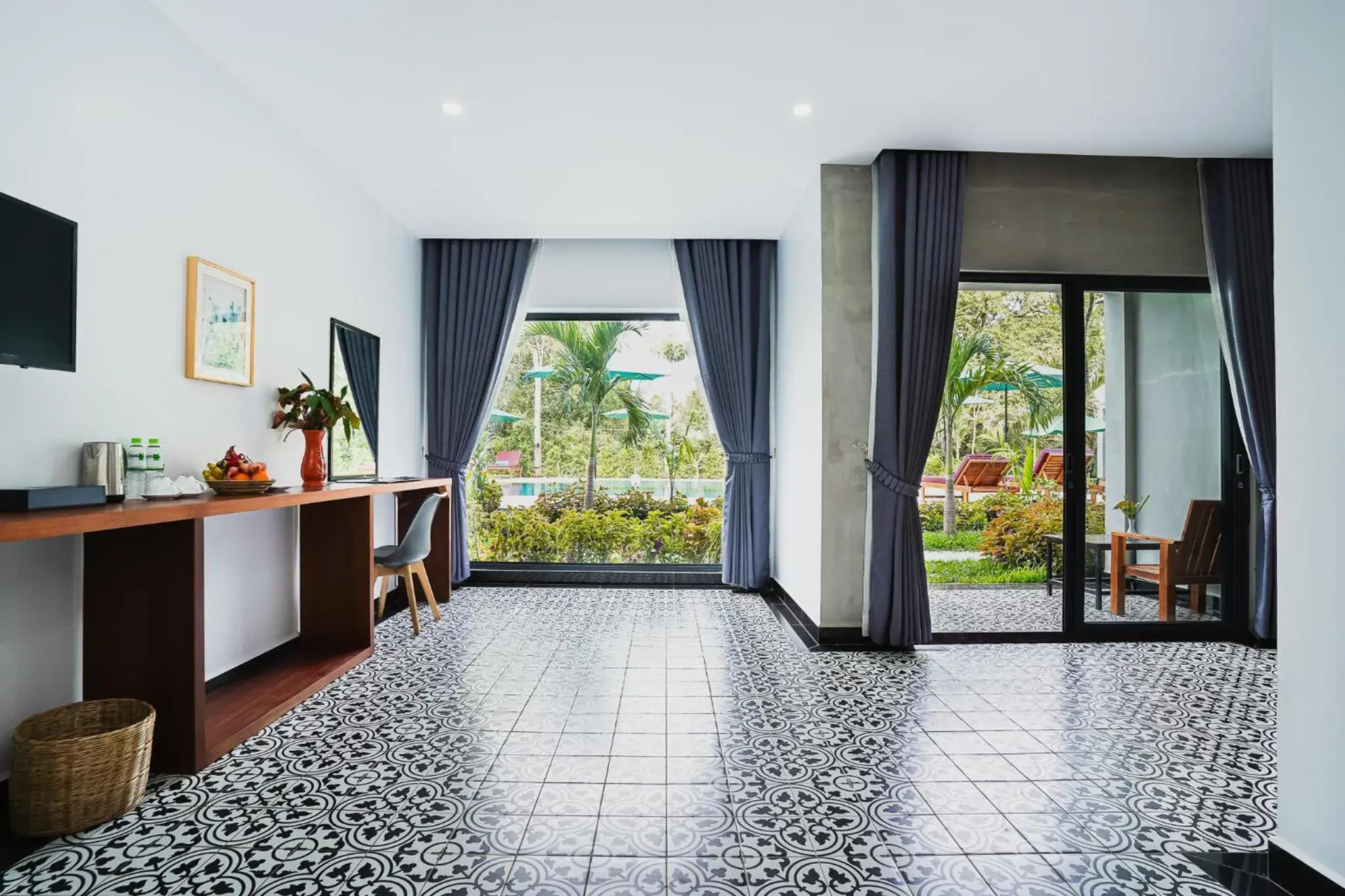 Pool view in Kampot Sweet Boutique Pool view in Kampot Sweet Boutique