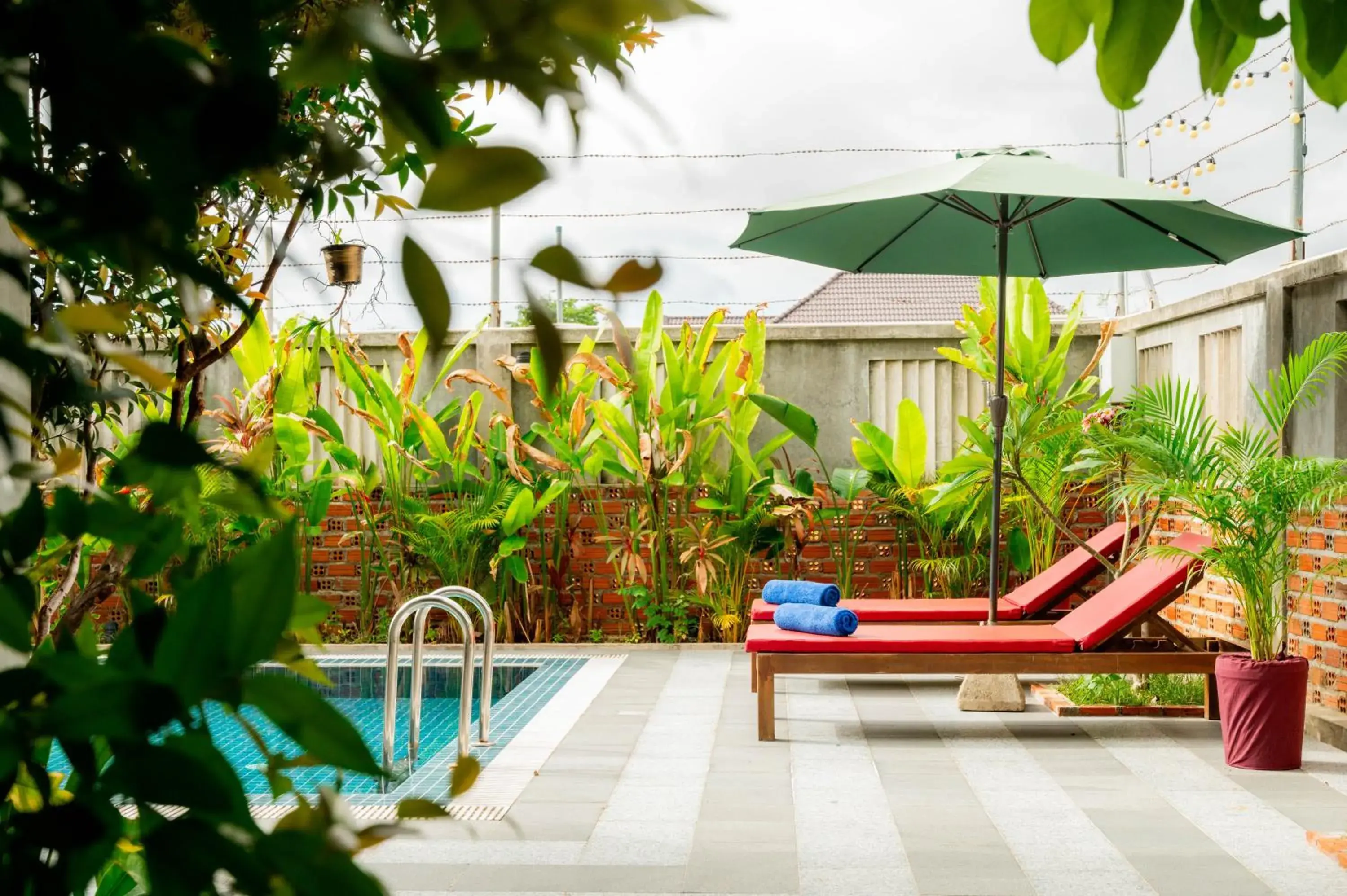 Villa with Private Pool - Free Shuttle to Town in Kampot Sweet Boutique Villa with Private Pool - Free Shuttle to Town in Kampot Sweet Boutique