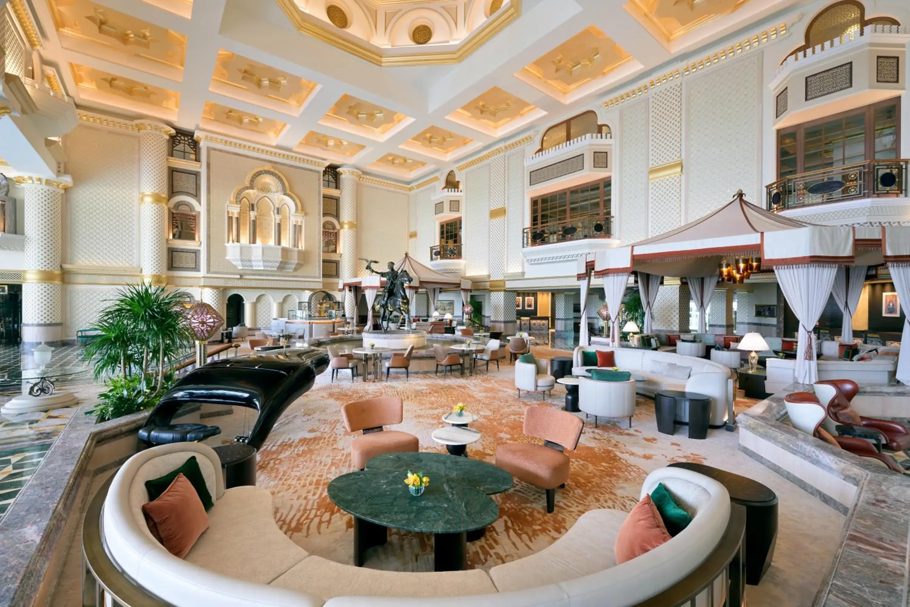 Restaurant/places to eat in Grand Hyatt Muscat Restaurant/places to eat in Grand Hyatt Muscat