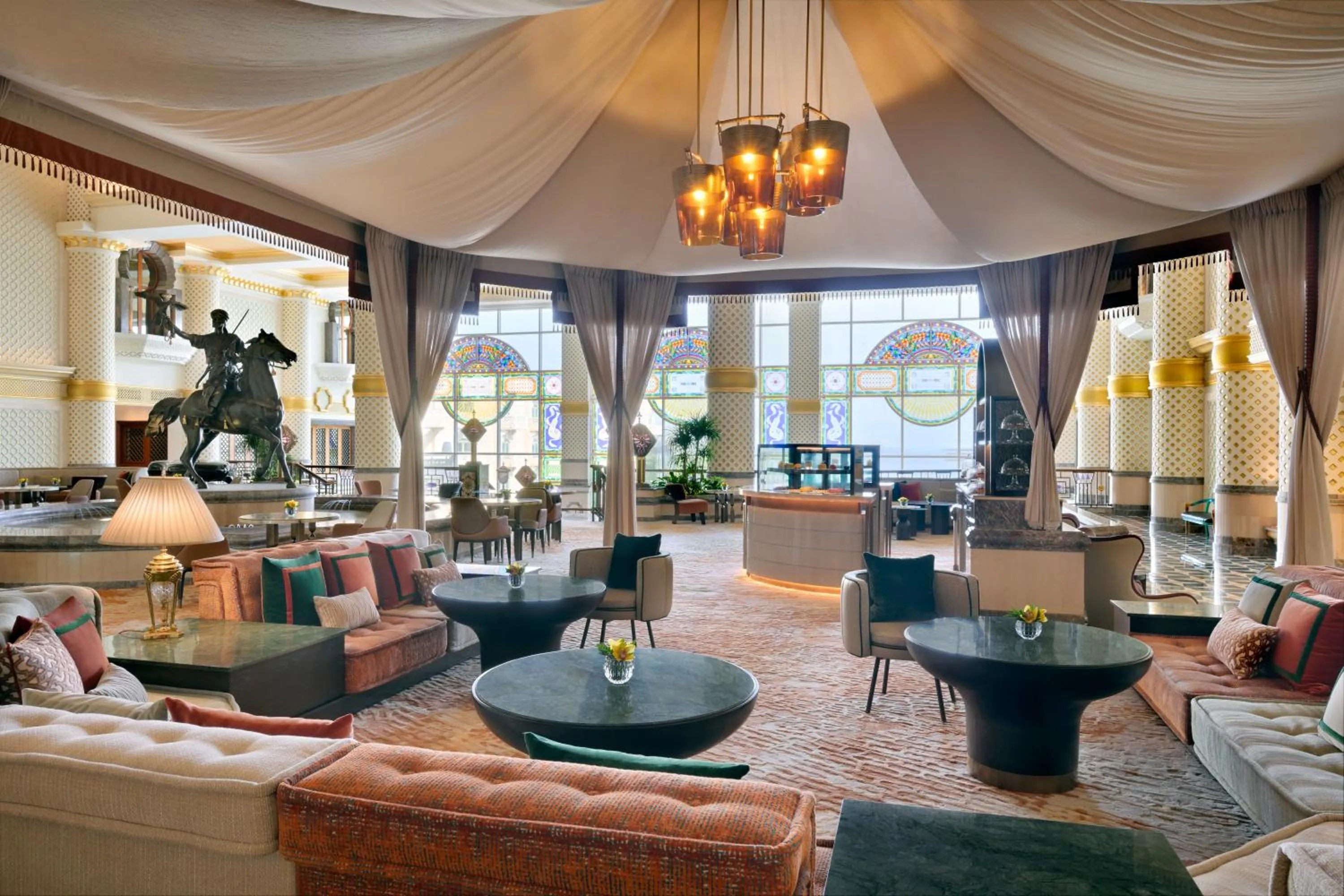 Lobby or reception in Grand Hyatt Muscat