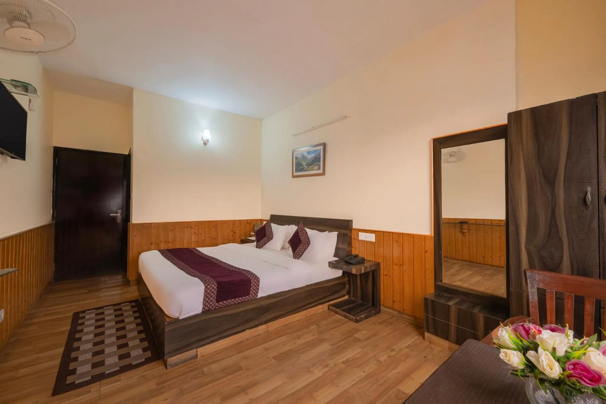 Bed in Seven Hills Shimla by Him Haults Hospitality
