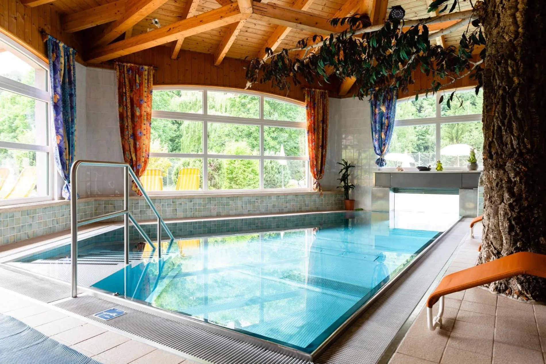 Swimming pool in Scharfegger's Raxalpenhof - Zuhause am Land