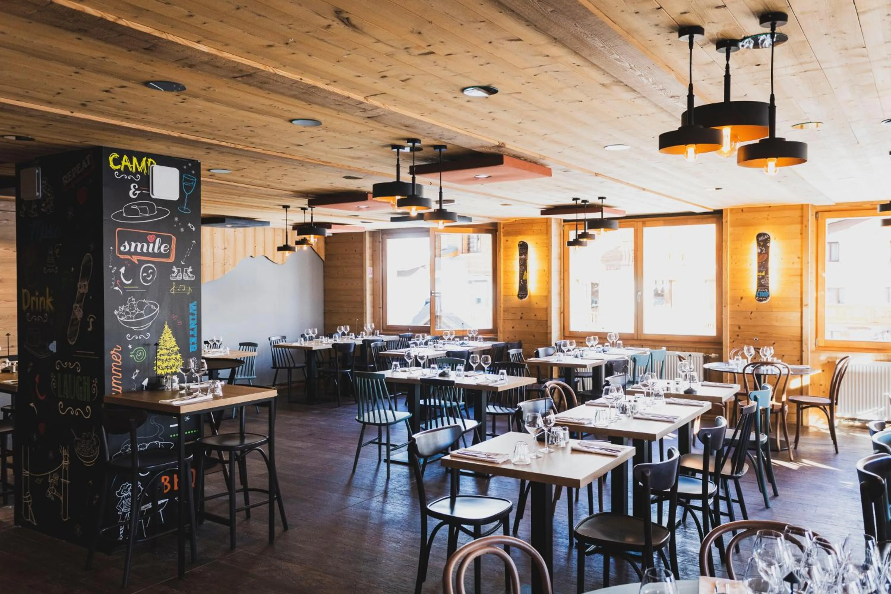 Restaurant/places to eat in Hotel Base Camp Lodge - Les 2 Alpes