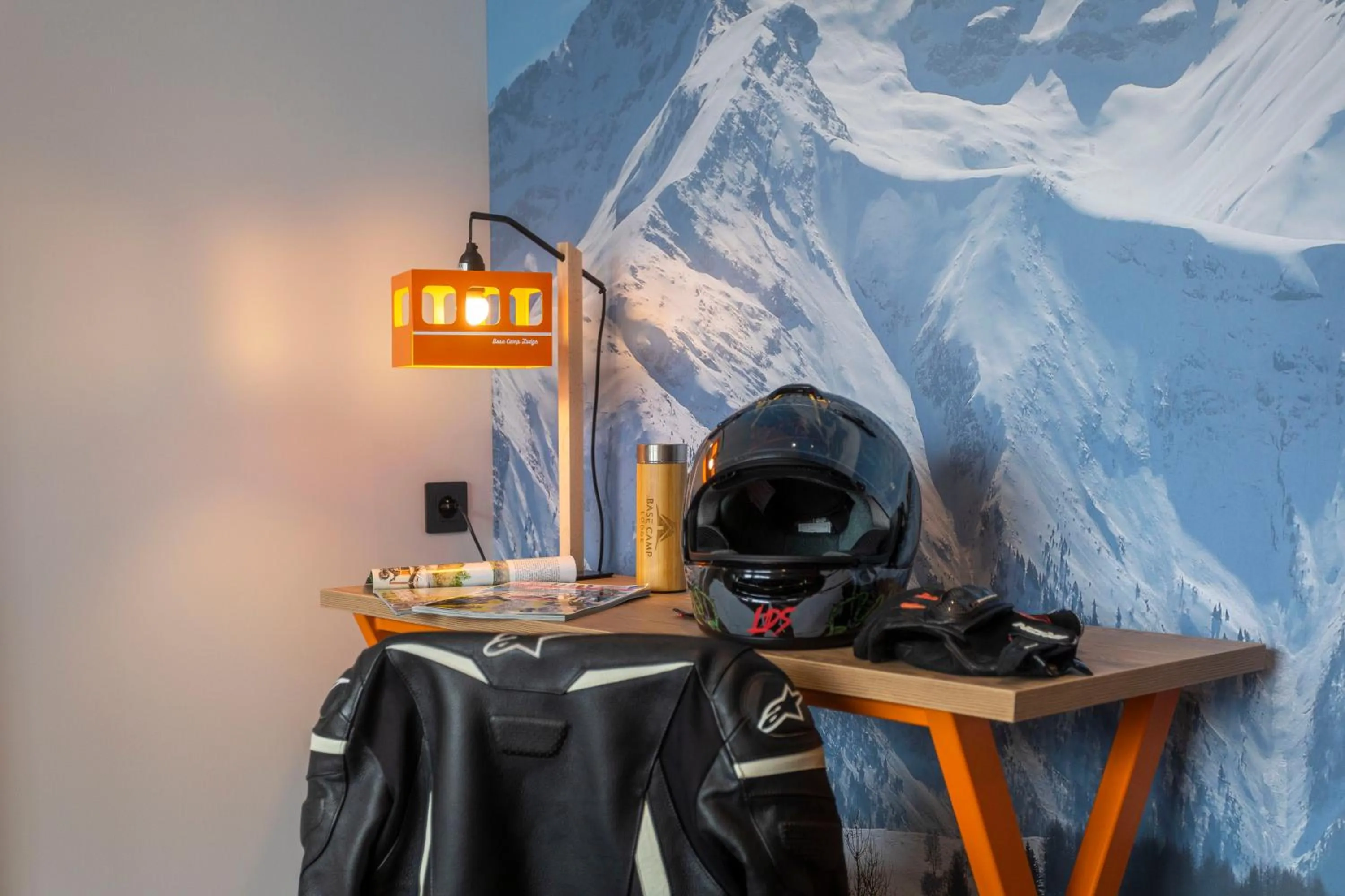 Decorative detail in Hotel Base Camp Lodge - Les 2 Alpes