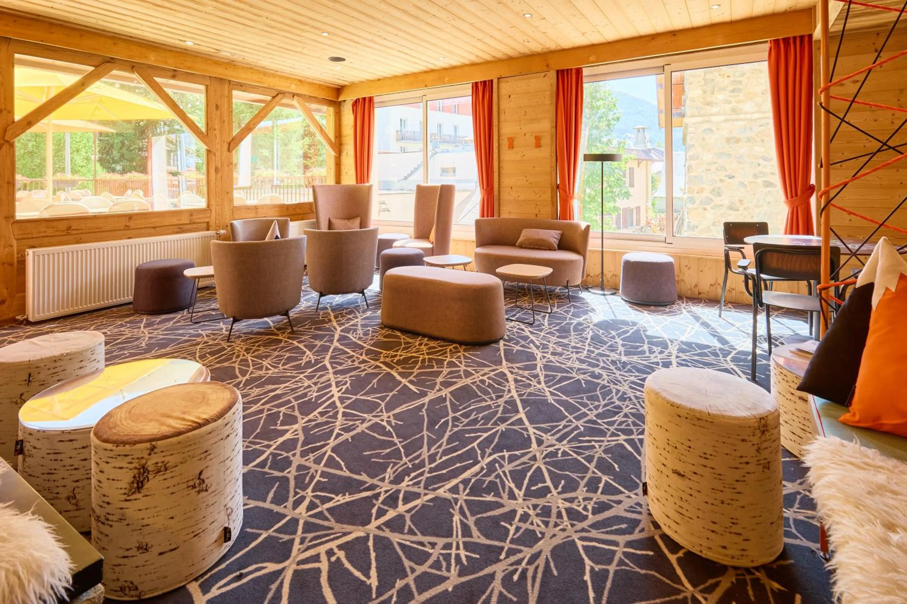 Lounge or bar in Hotel Base Camp Lodge - Les 2 Alpes
