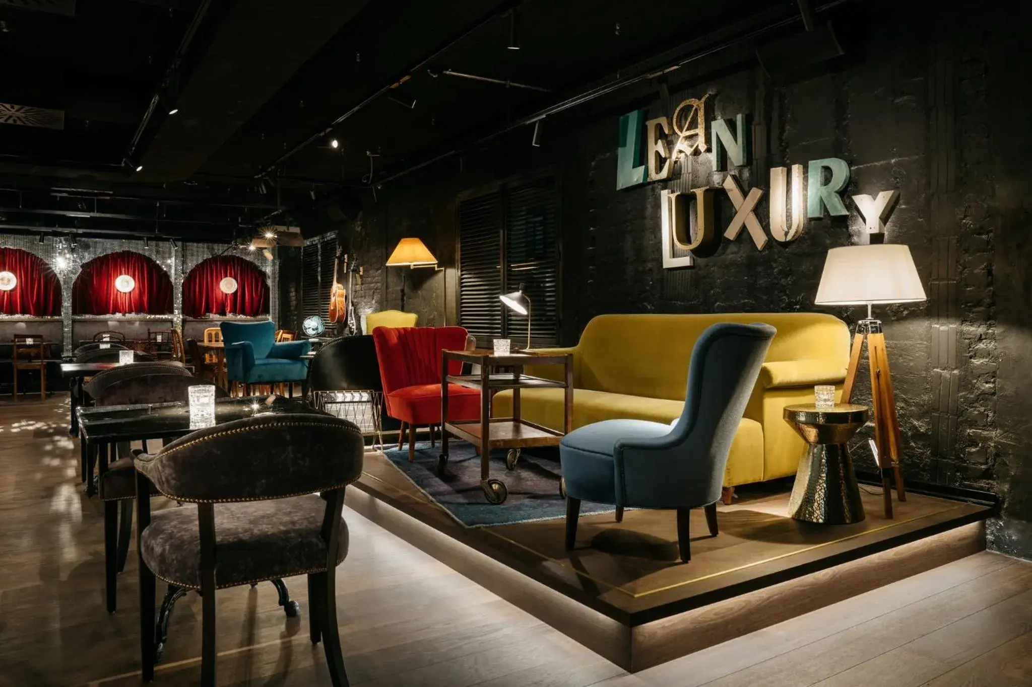 Lounge or bar in Ruby Mimi Hotel Zurich Lounge or bar in Ruby Mimi Hotel Zurich