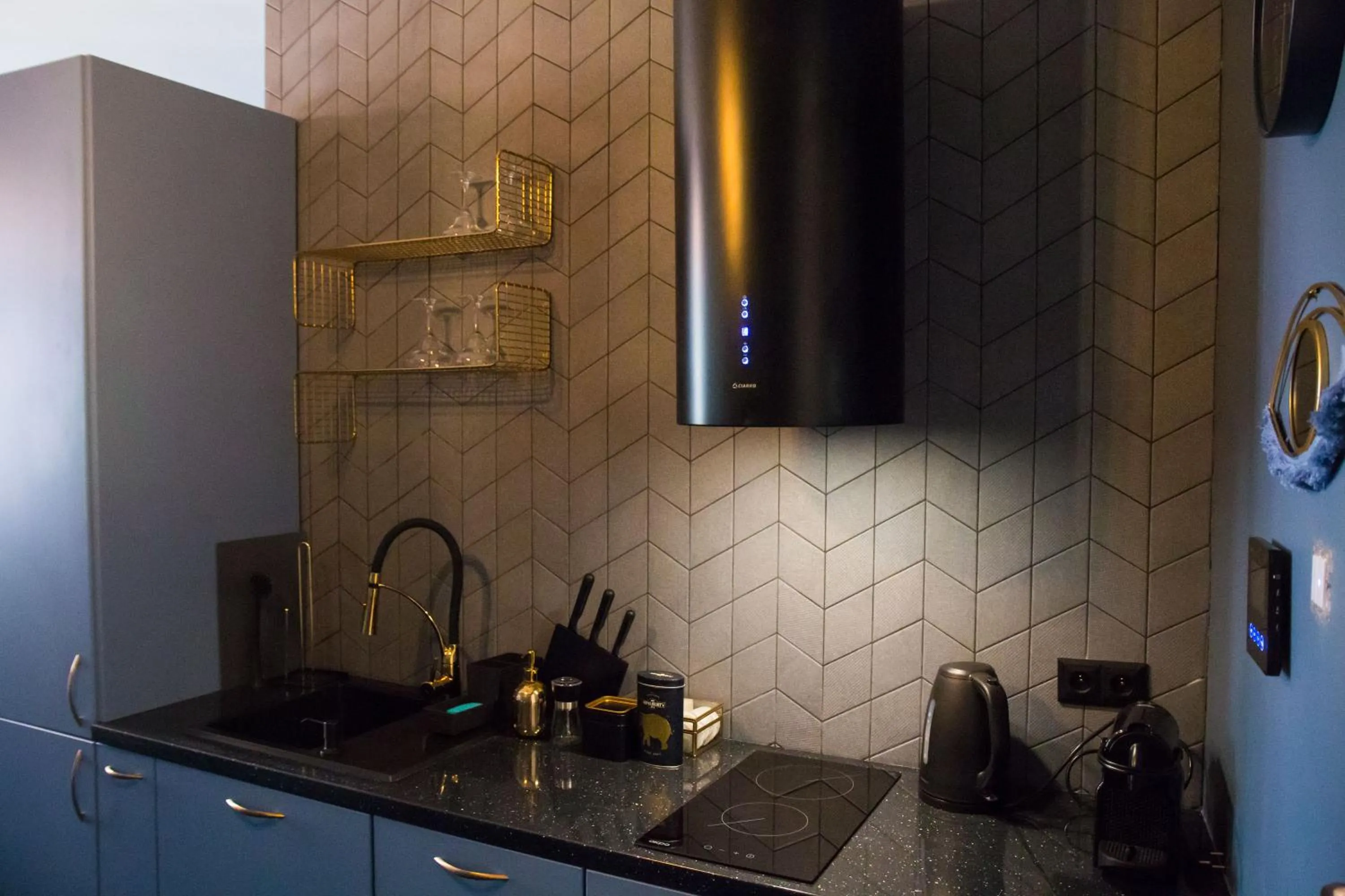 Coffee/tea facilities in Mona Lisa by Rentoom