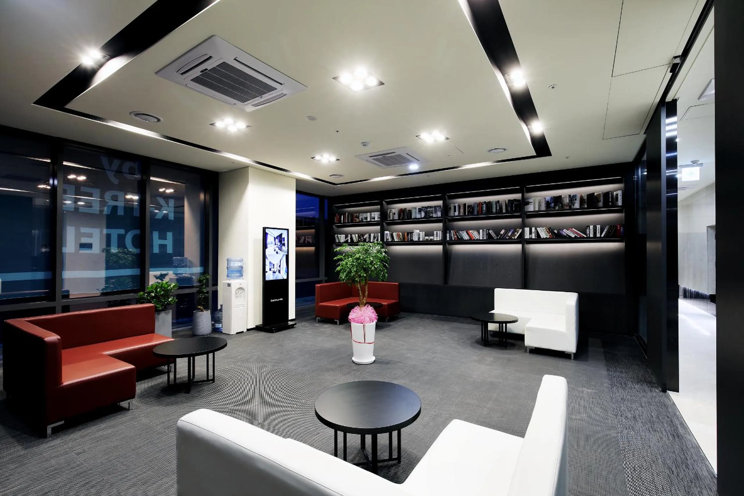 Business facilities in Kintex by K-tree