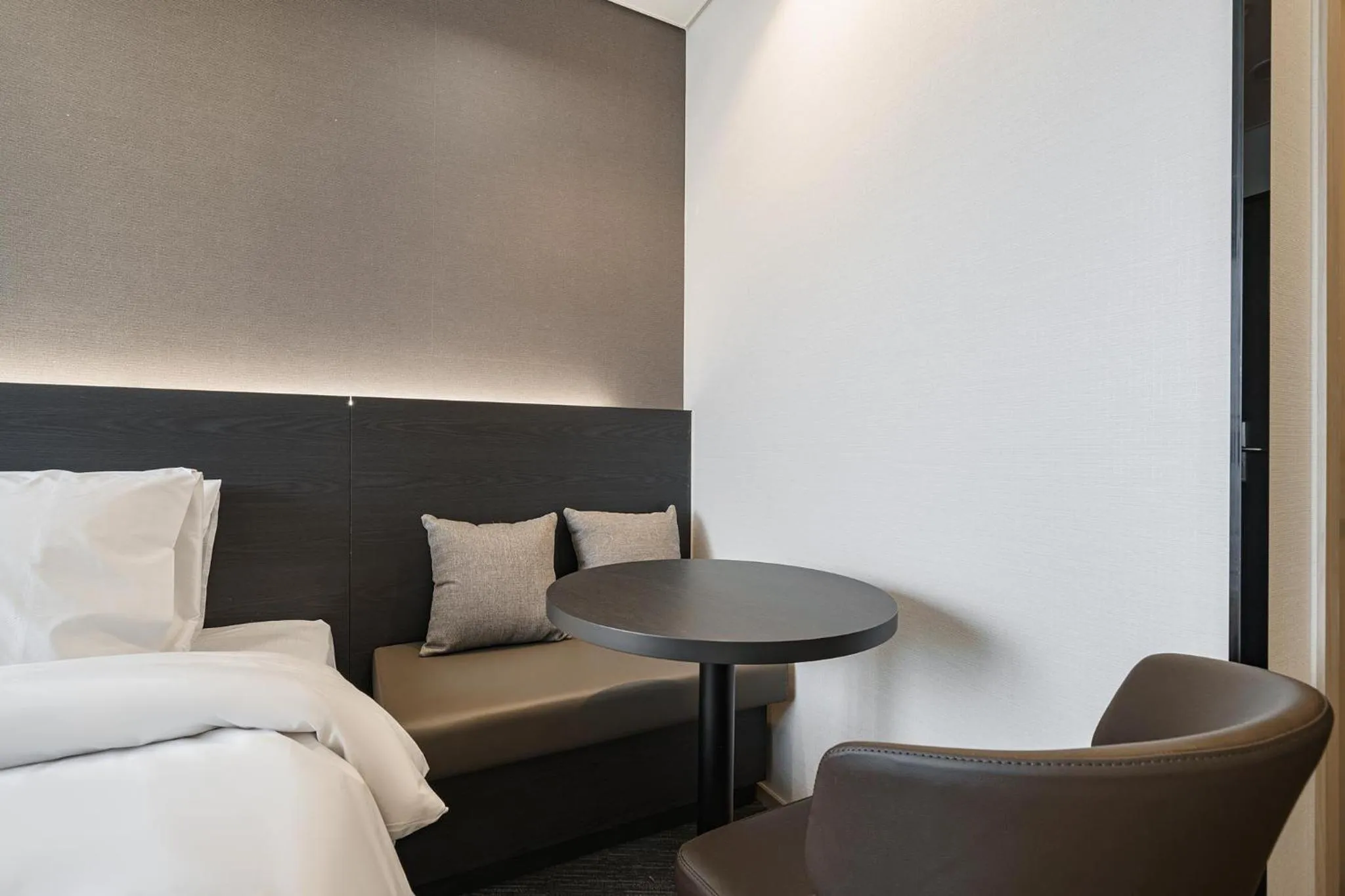 Seating area in Kintex by K-tree