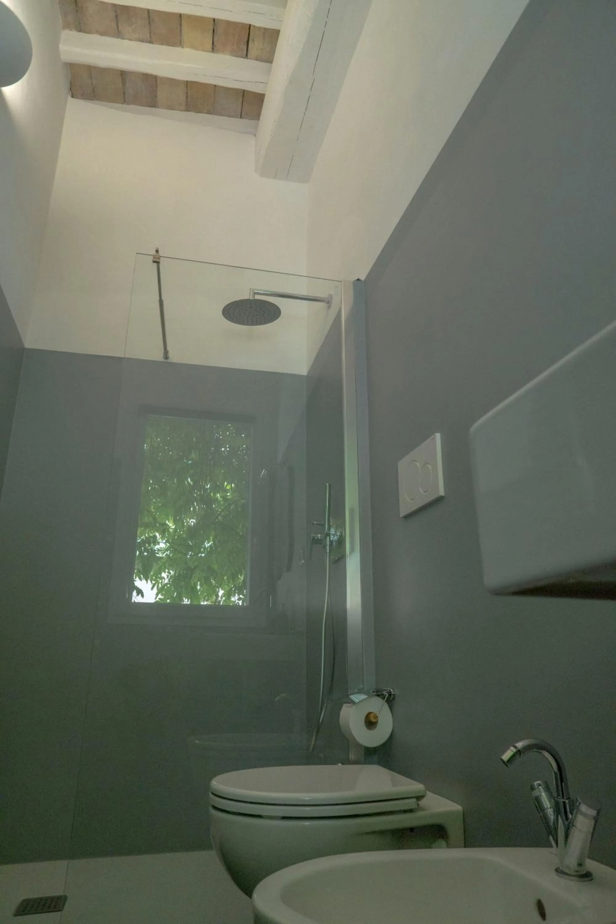 Bathroom in Navona Open Space Apartments