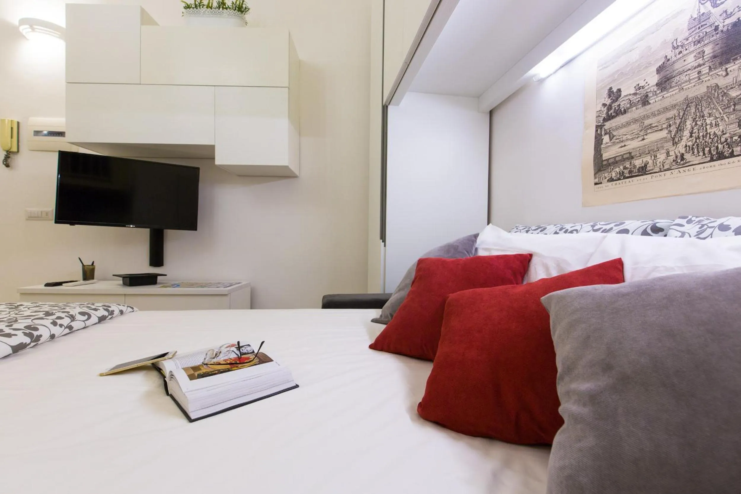 Other, Bed in Navona Open Space Apartments