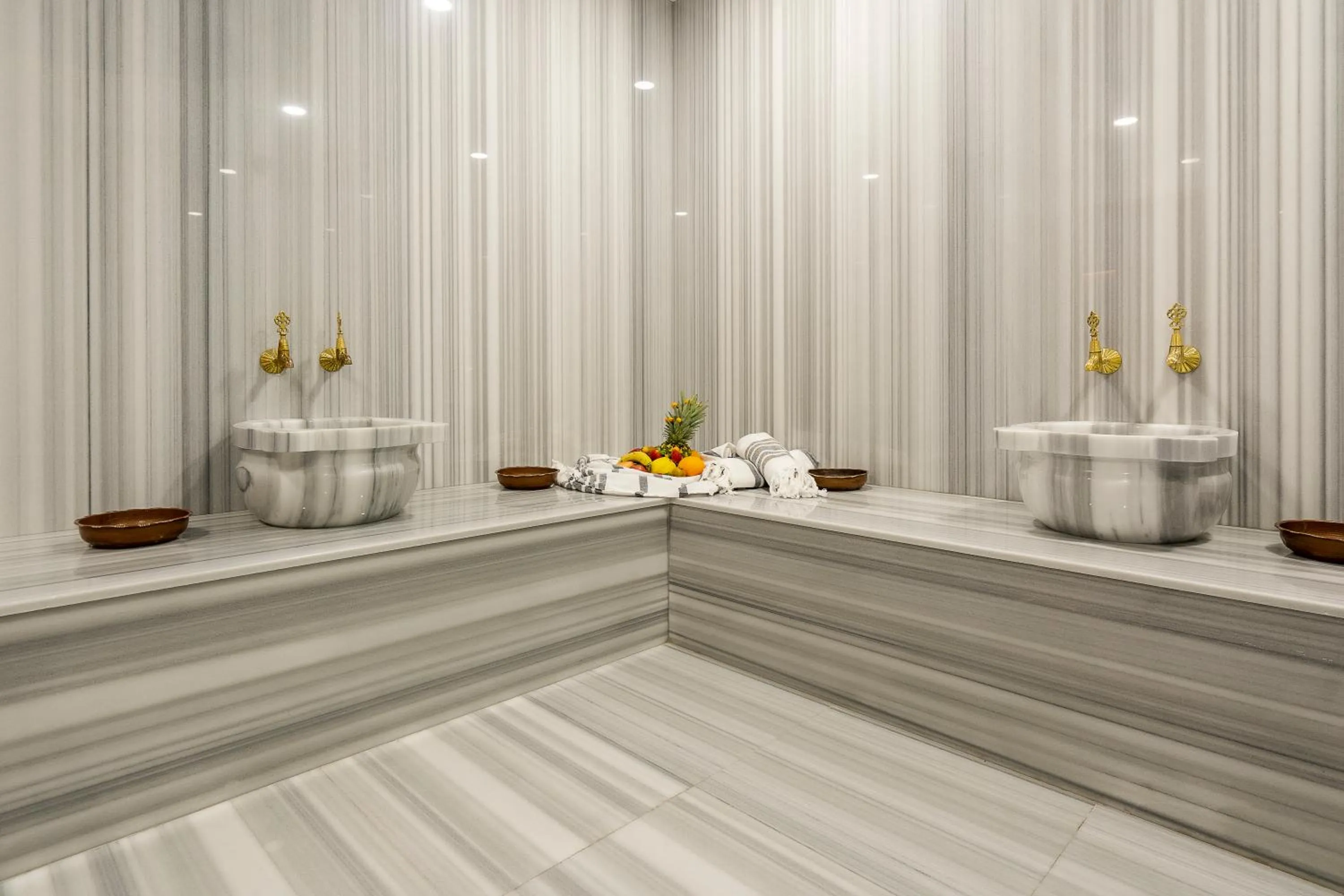 Spa and wellness centre/facilities in Aileena Hotel & Villas