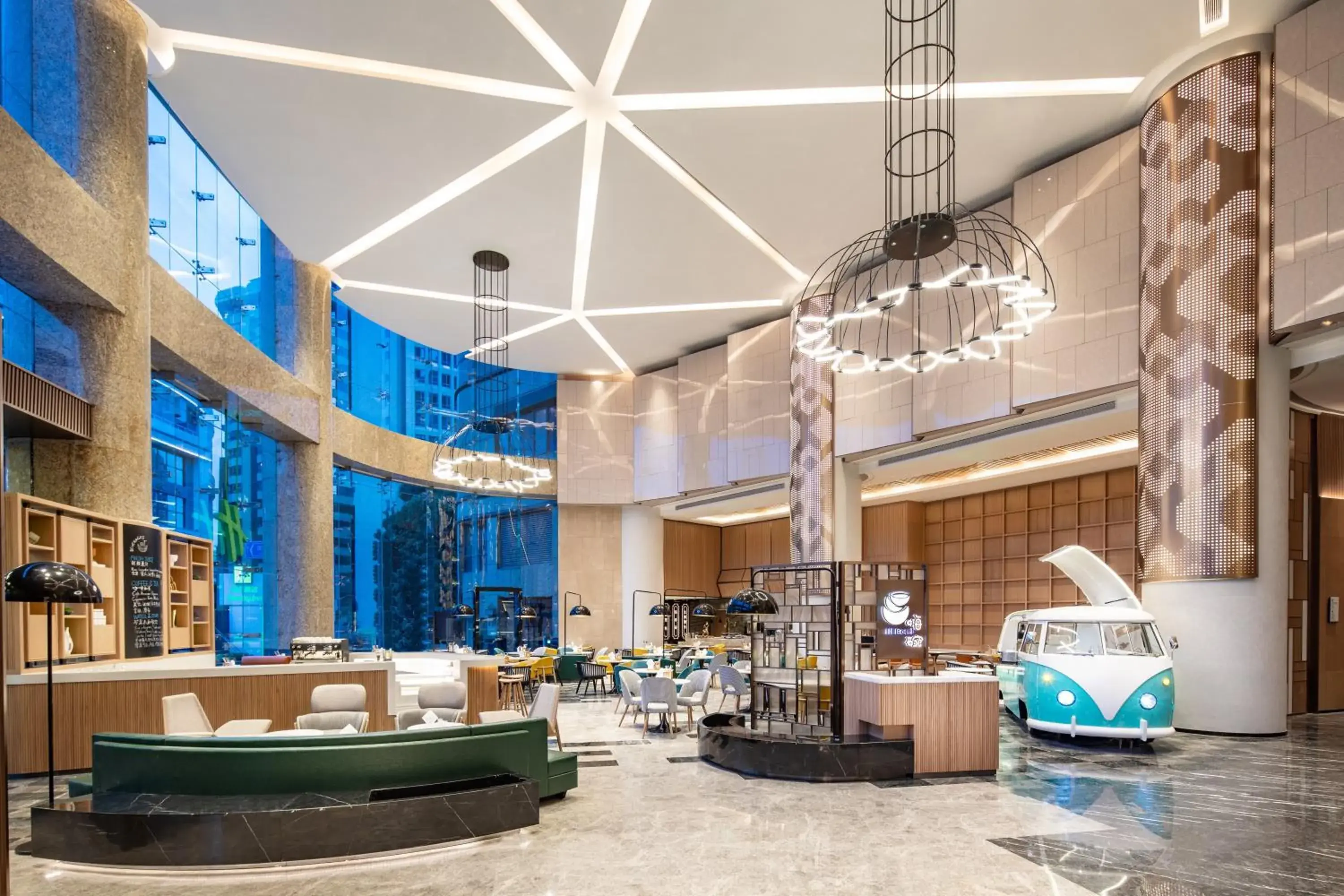 Restaurant/places to eat in Holiday Inn Shanghai Nanjing Road by IHG Restaurant/places to eat in Holiday Inn Shanghai Nanjing Road by IHG