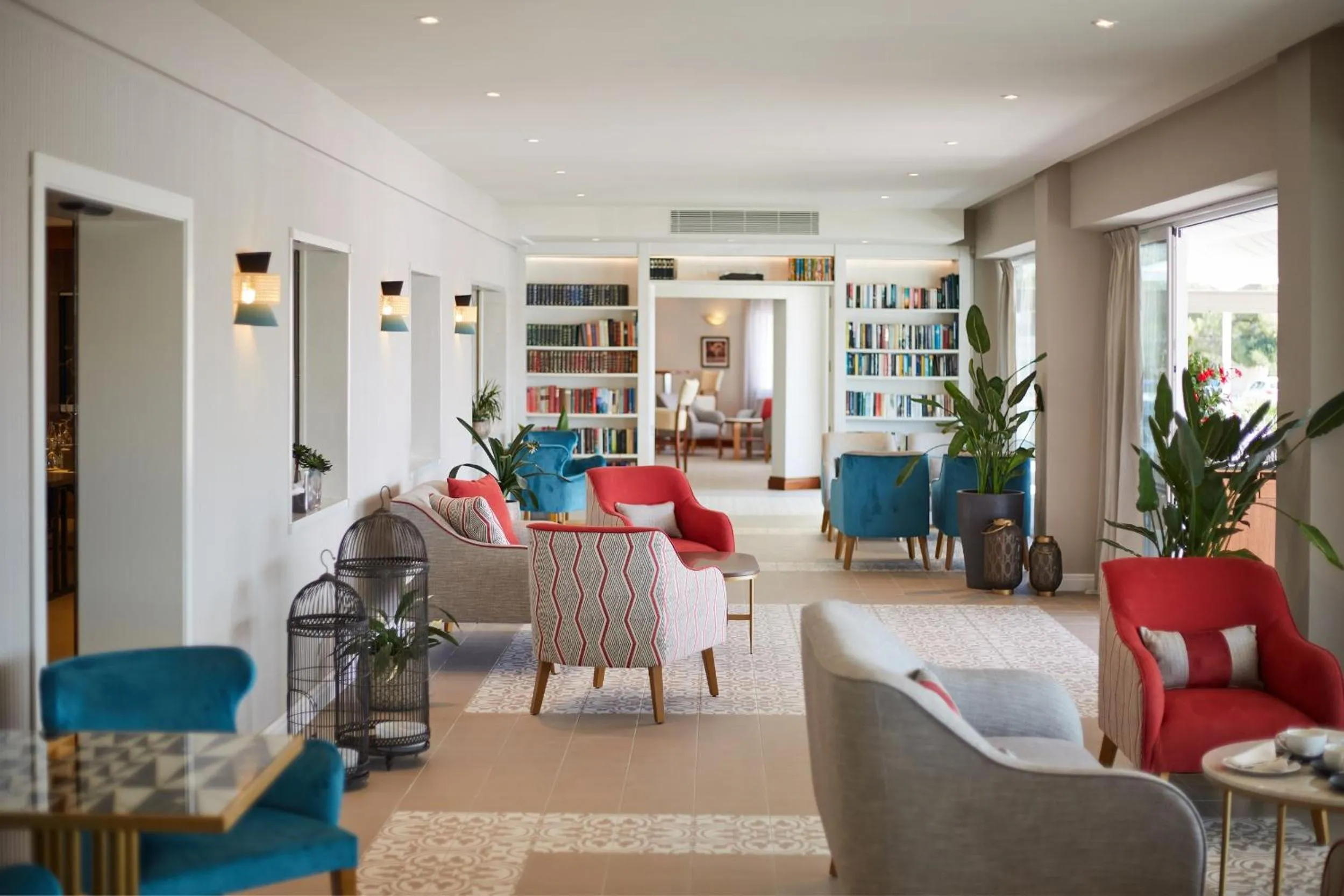 Lounge or bar in El Coto Boutique & Spa Hotel