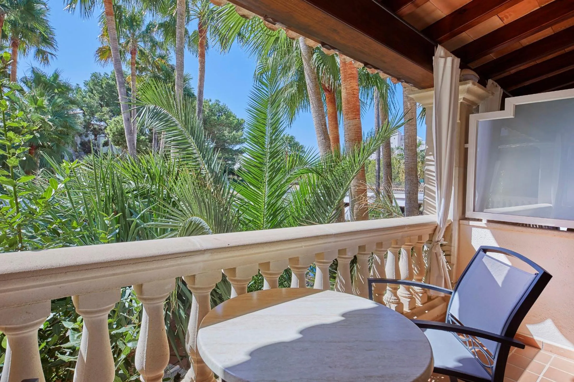 Garden view in El Coto Boutique & Spa Hotel