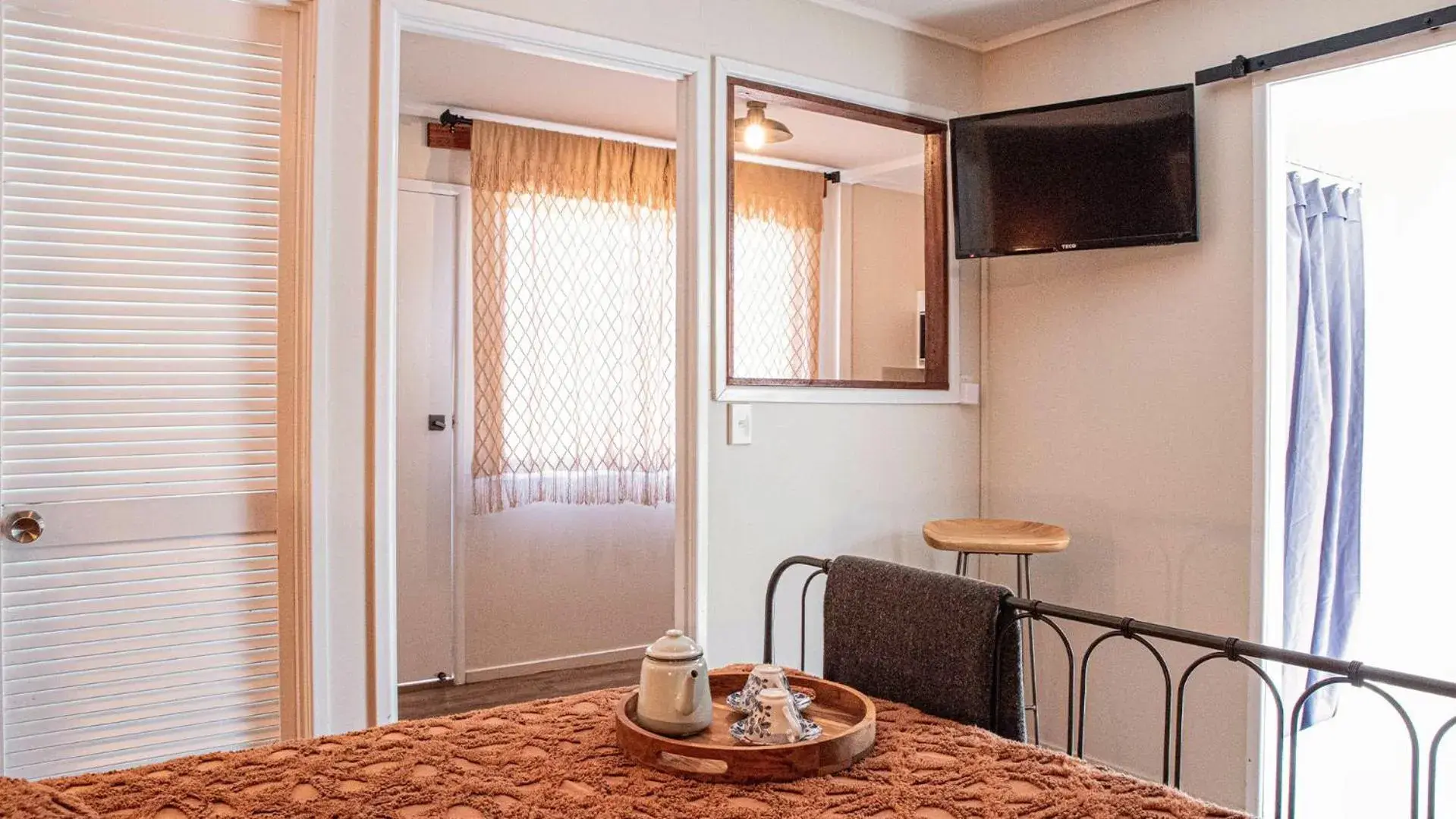 Standard Queen Room in The Staging Post Standard Queen Room in The Staging Post